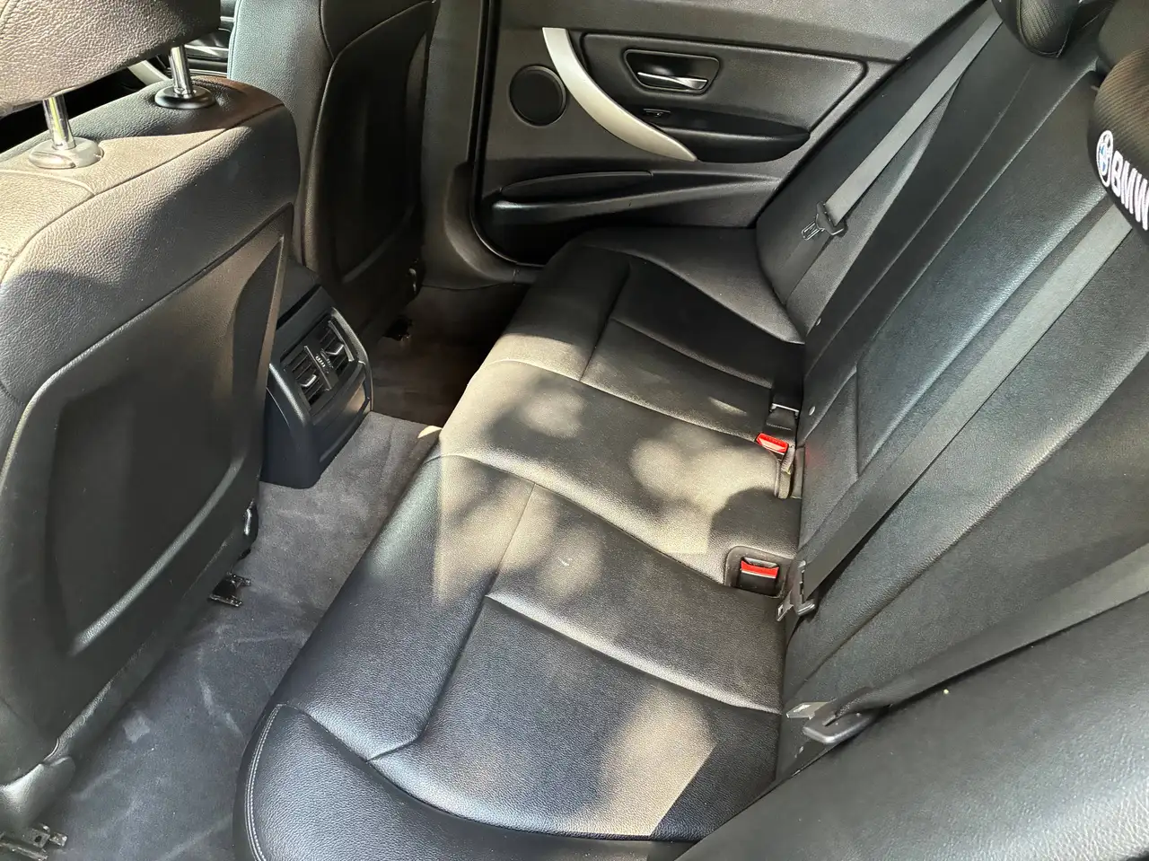 BMW 3 Series photo BMW 3 Series