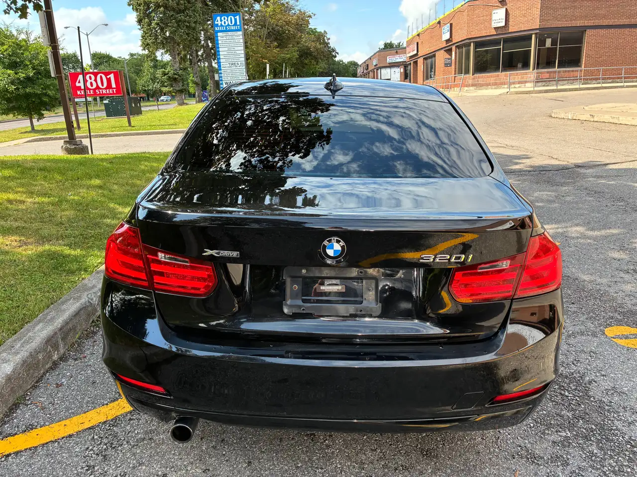 BMW 3 Series photo BMW 3 Series