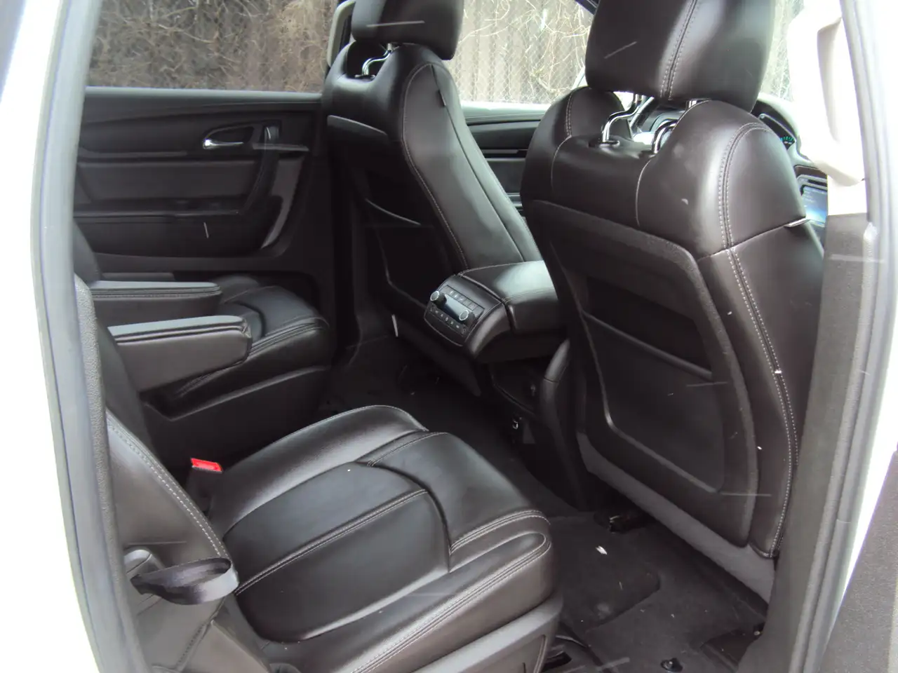 Chevrolet Traverse снимка Chevrolet Traverse