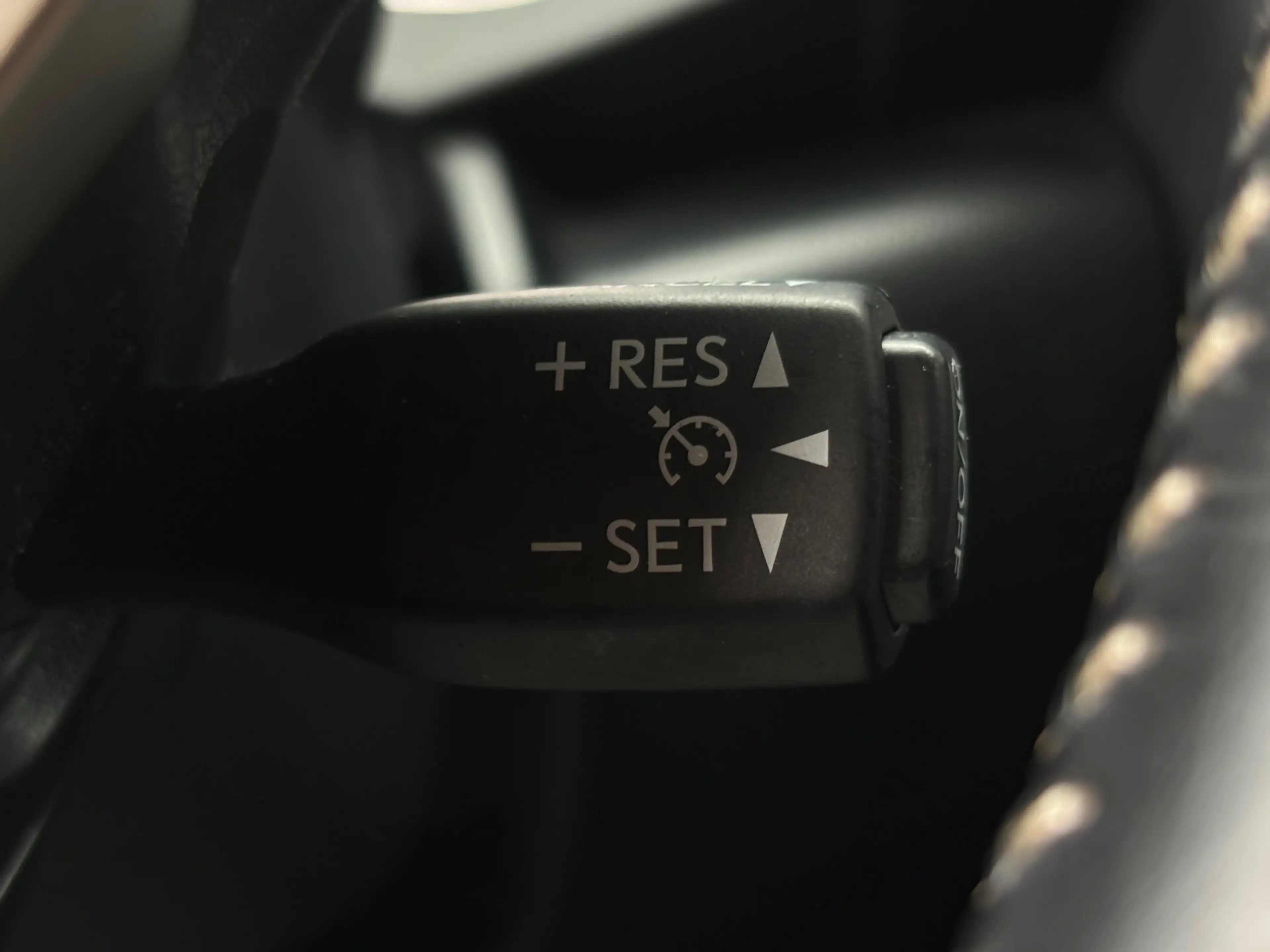 Lexus IS 300 300h Business Line | Hybrid Health Check | Onderho — photo 14