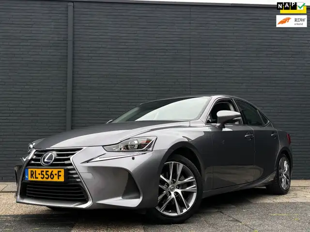 Lexus IS 300 300h Business Line | Hybrid Health Check | Onderho
