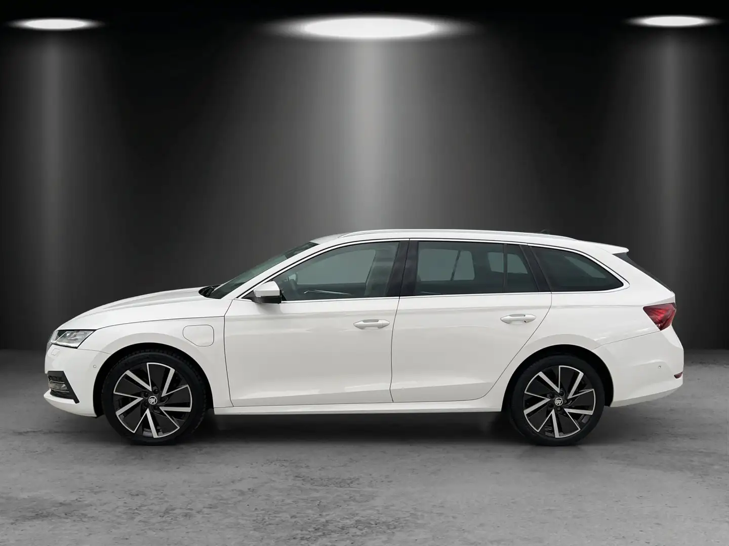 Skoda Octavia Combi 1.4 TSI DSG iV Style/KAMERA/ACC/ Weiß - 2