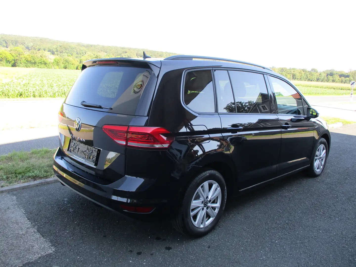 Volkswagen Touran Schwarz - 2