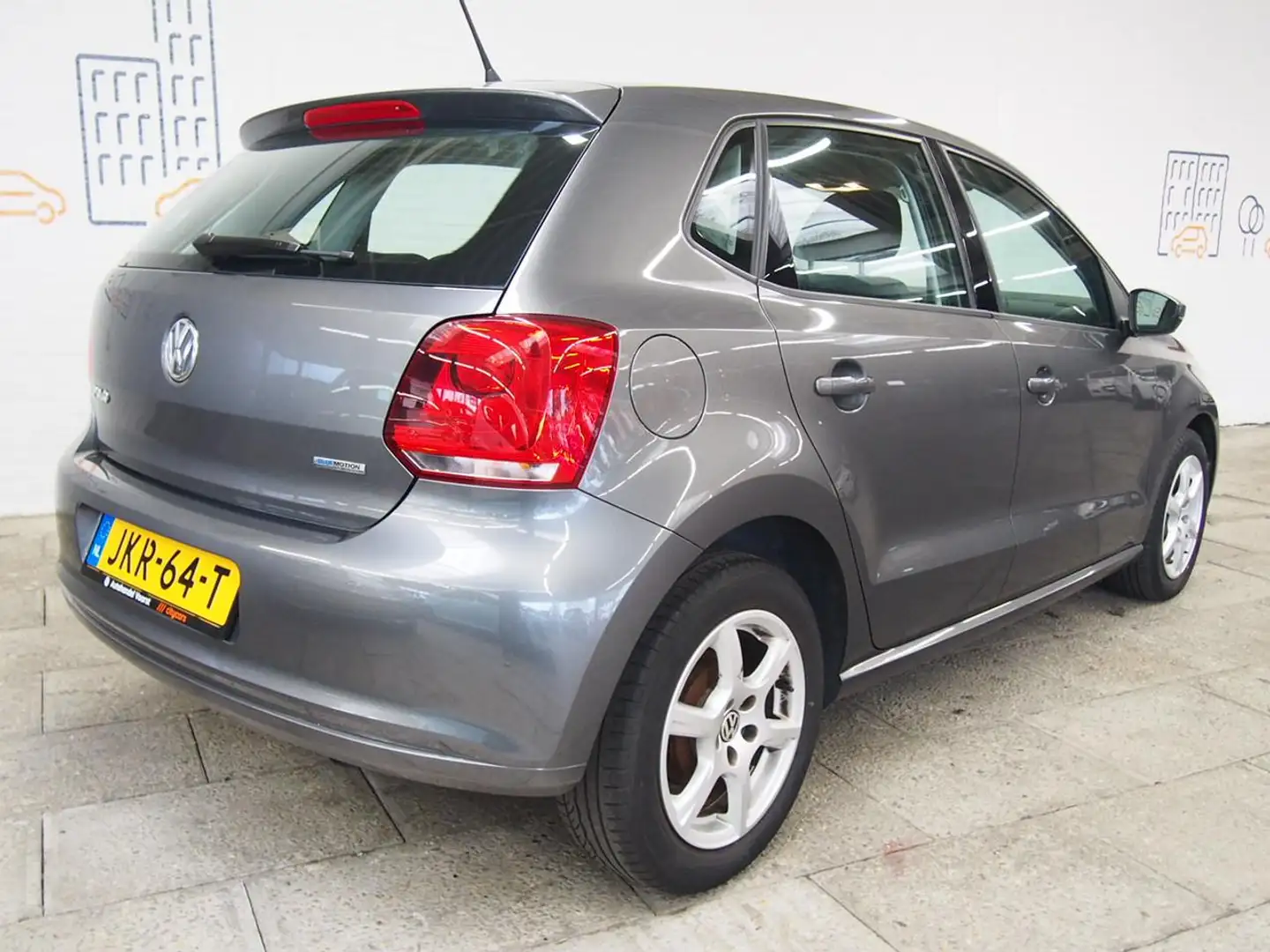 Volkswagen Polo 1.2 BlueMotion Comfortline (APK:Nieuw) Incl.Garant Grijs - 2