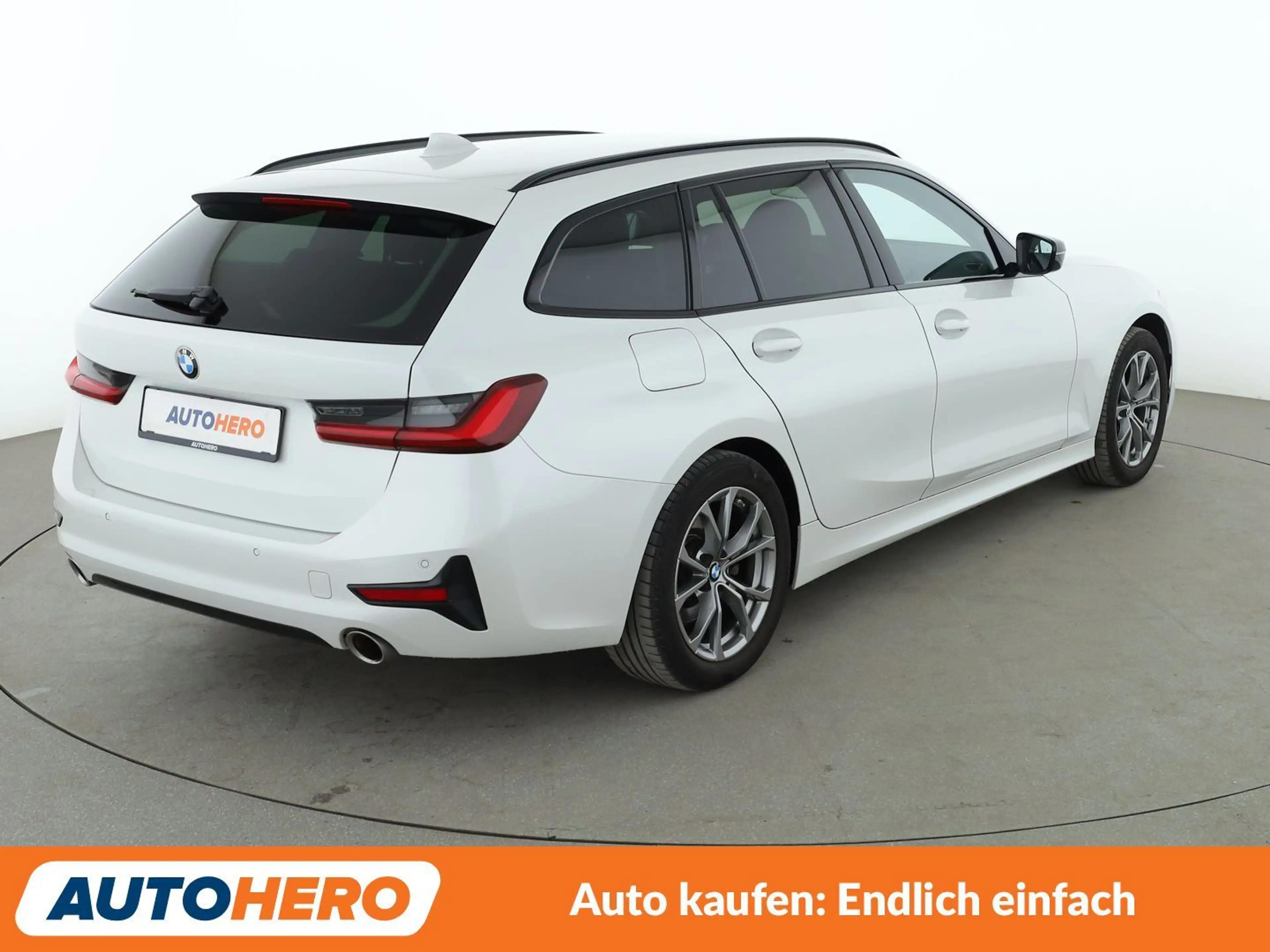 BMW 318 i Sport Line Aut.*NAVI*PDC*ACC*LASER* — photo 6