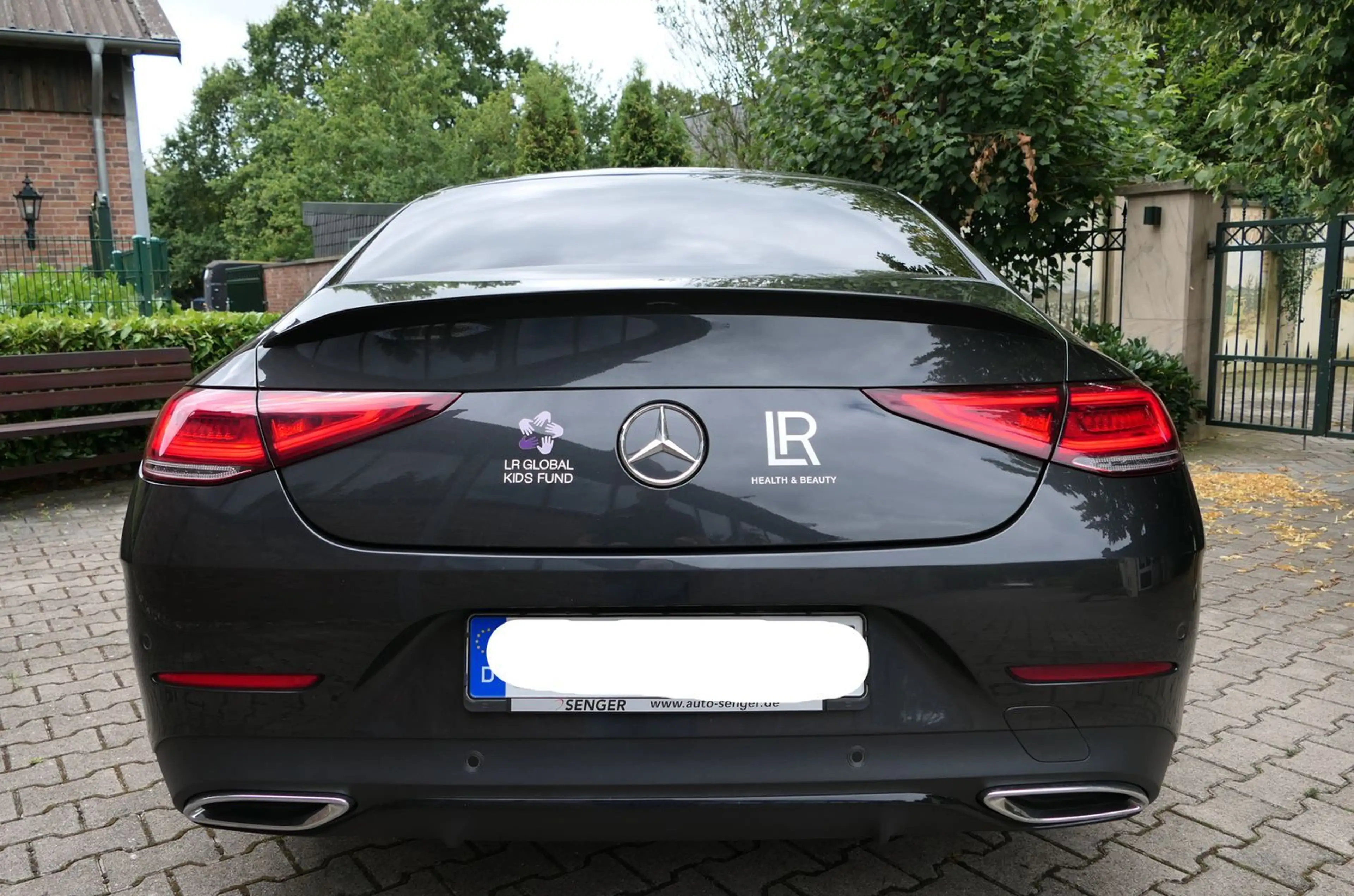 Mercedes-Benz CLS 220 CLS 220 d AMG Night-Paket 20`` — photo 9