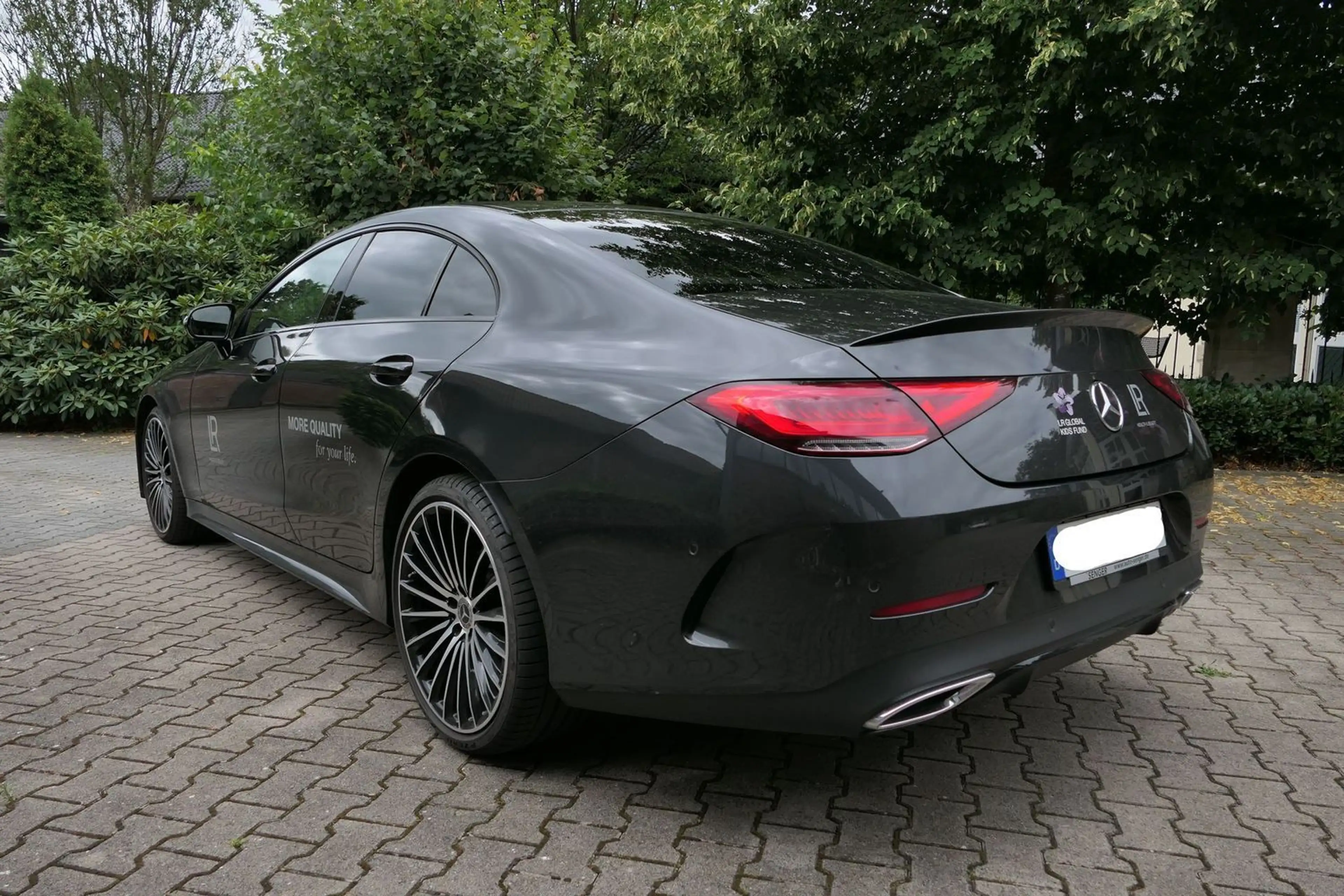 Mercedes-Benz CLS 220 CLS 220 d AMG Night-Paket 20`` — photo 8