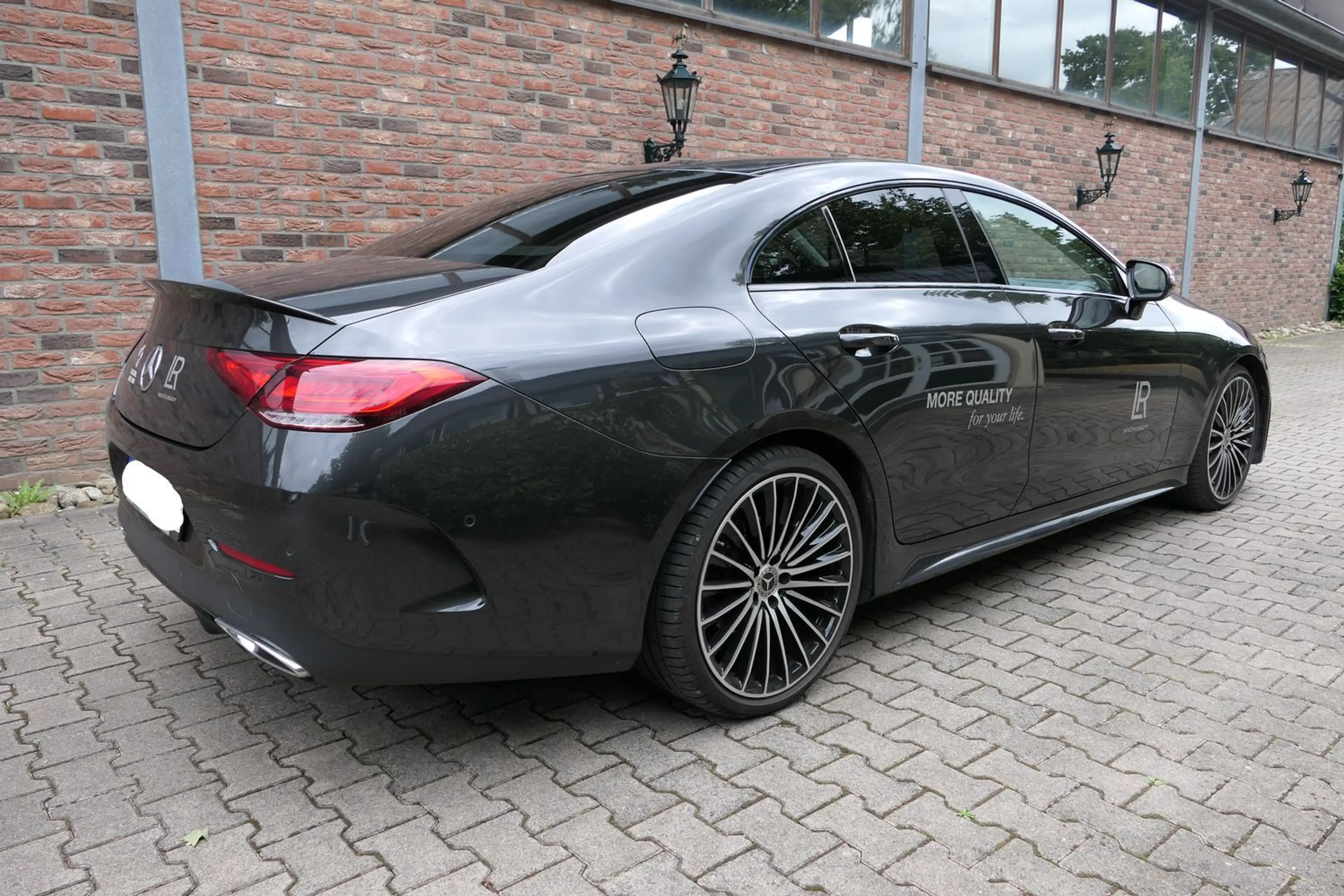 Mercedes-Benz CLS 220 CLS 220 d AMG Night-Paket 20`` — photo 12