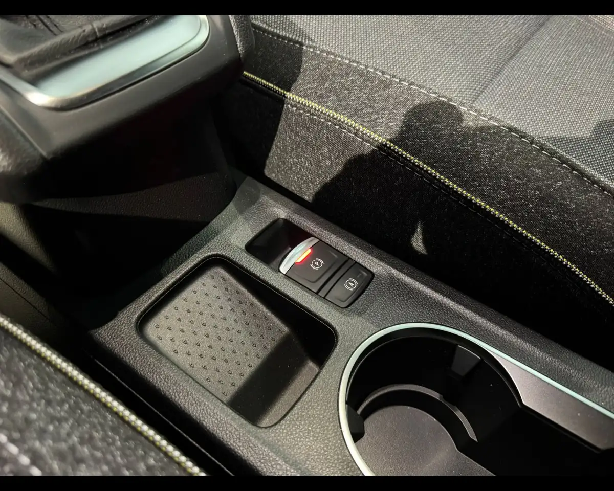 Renault Captur 2026 — фото 12