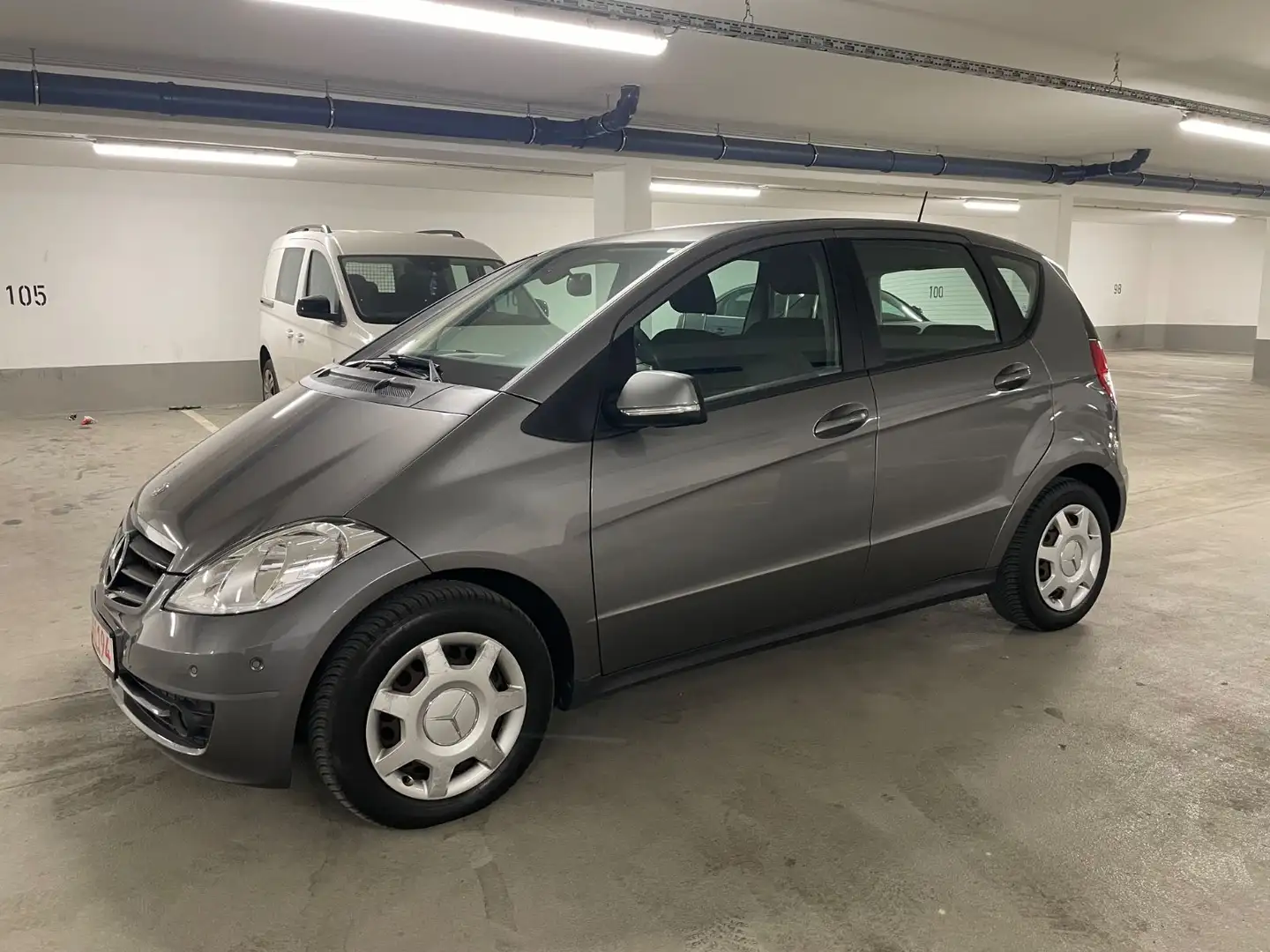 Mercedes-Benz A 180 A -Klasse A 180 CDI Grijs - 2