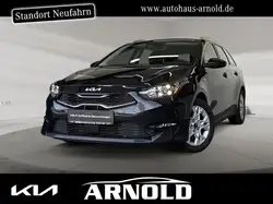 Kia cee'd Sportswagon Ceed_SW 1.5 T GDI Vision Abstandstemp. Kamera ! Navi/Distronic/Autom./Sitzhzg./AUX & USB Anschluss/Park Assist./BC/eFH.