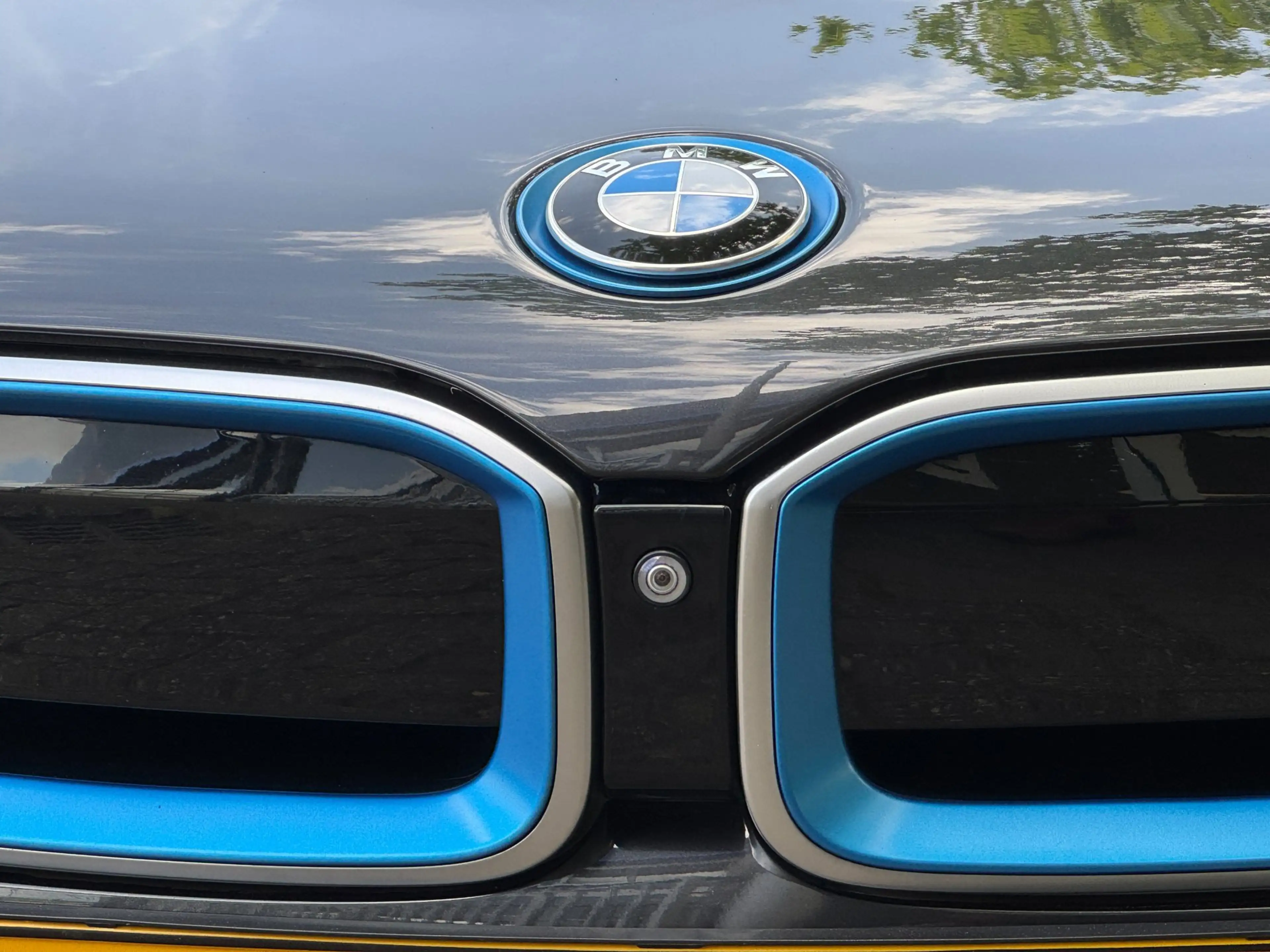 BMW i8 1.5 First Edition Plug-in Hybrid 360 cam NL auto L — photo 40