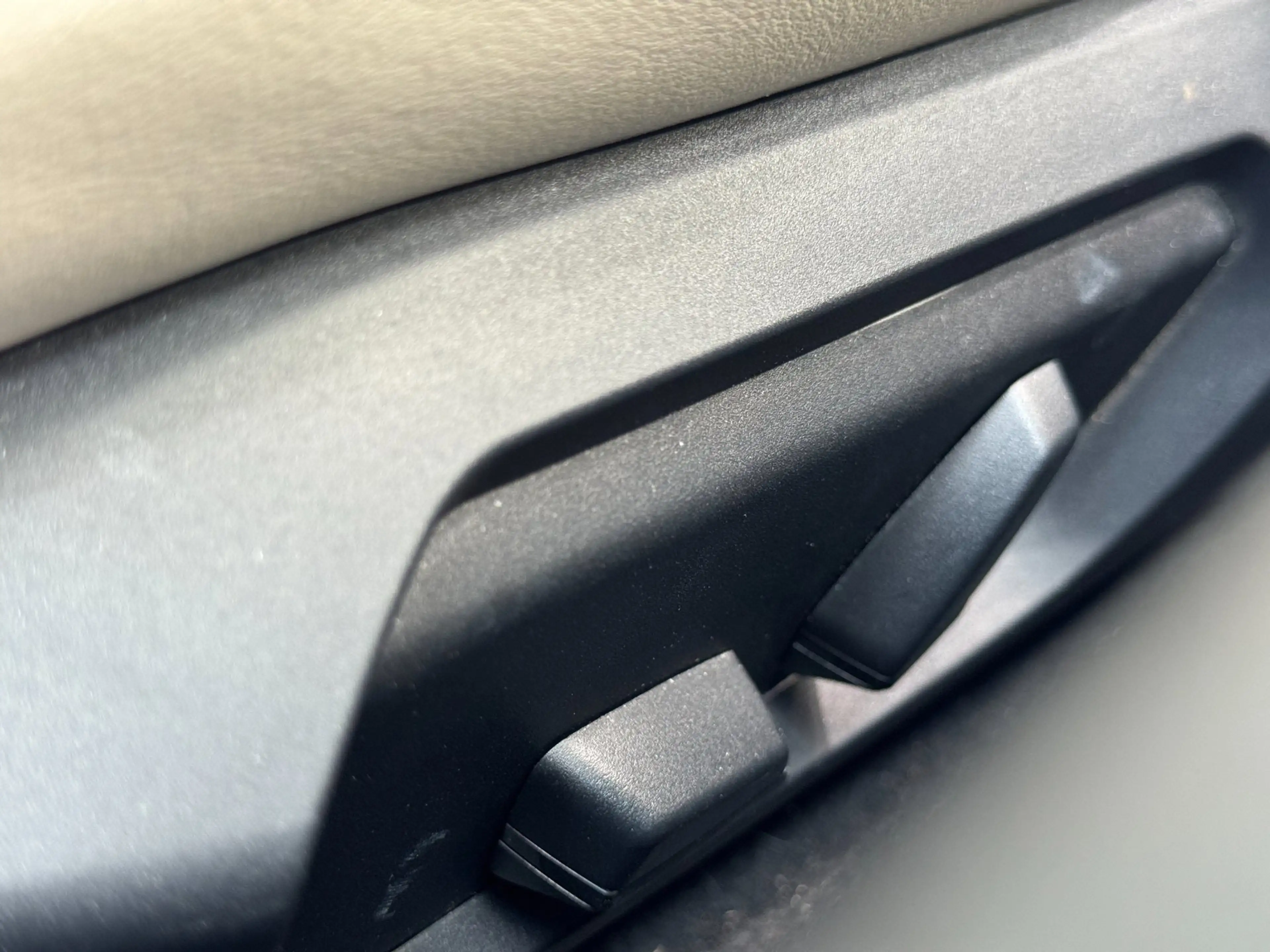 BMW i8 1.5 First Edition Plug-in Hybrid 360 cam NL auto L — photo 25