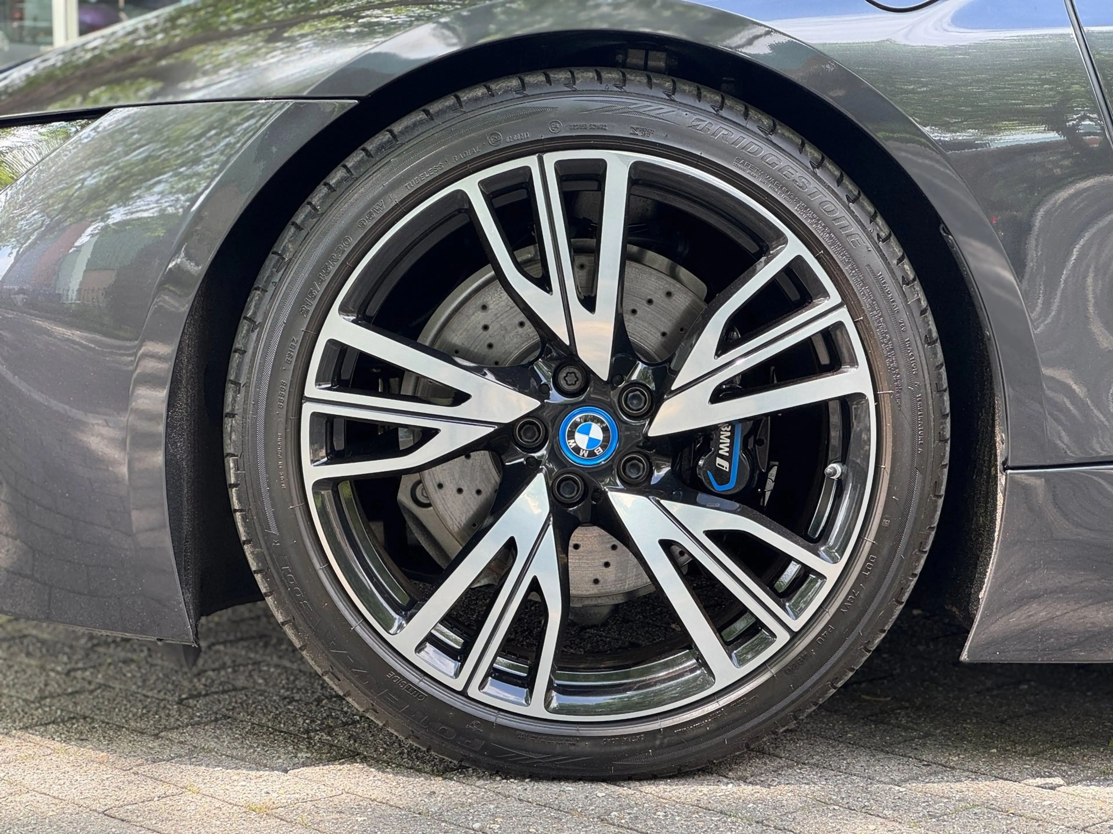 BMW i8 1.5 First Edition Plug-in Hybrid 360 cam NL auto L — photo 31