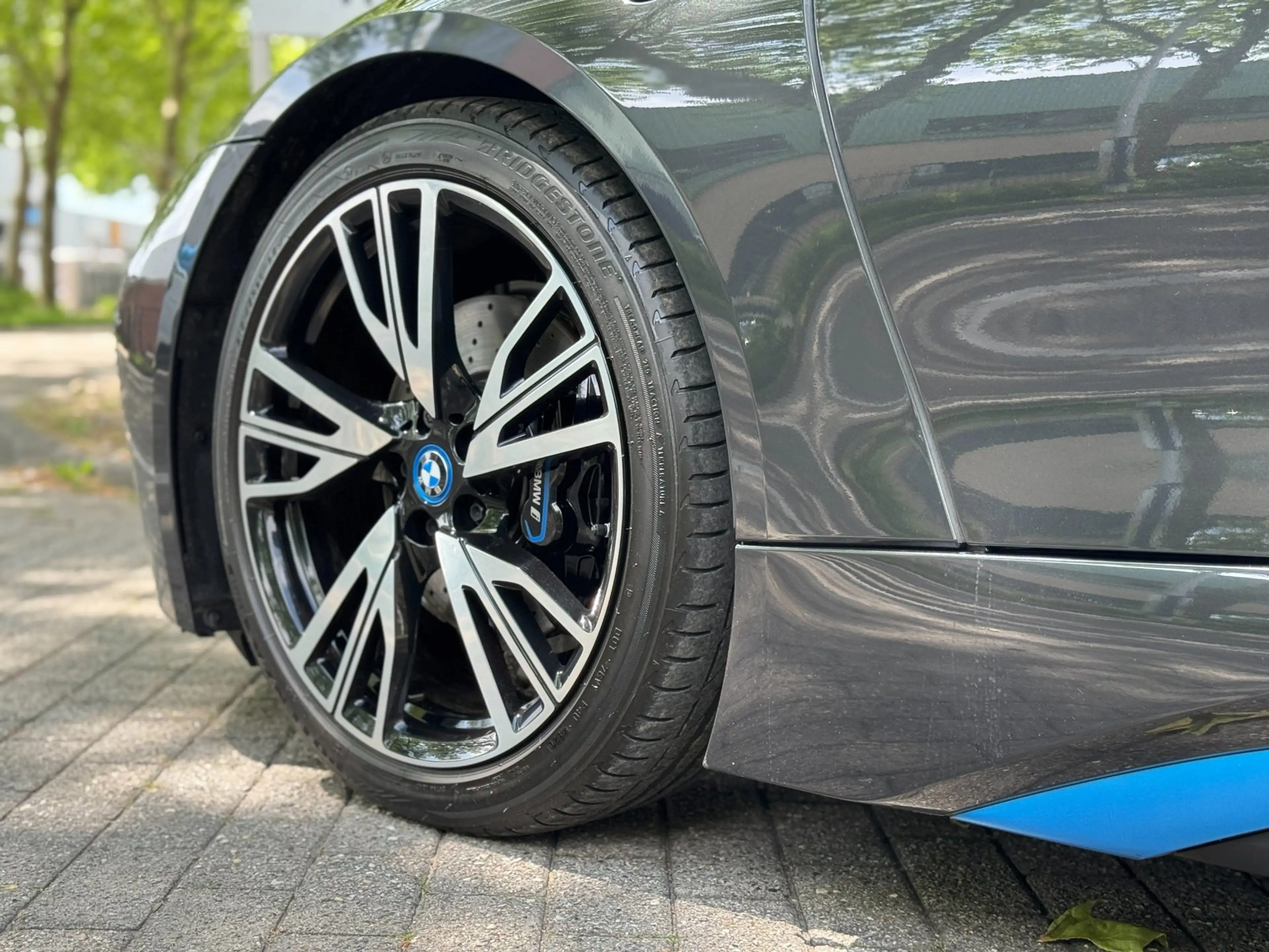 BMW i8 1.5 First Edition Plug-in Hybrid 360 cam NL auto L — photo 45