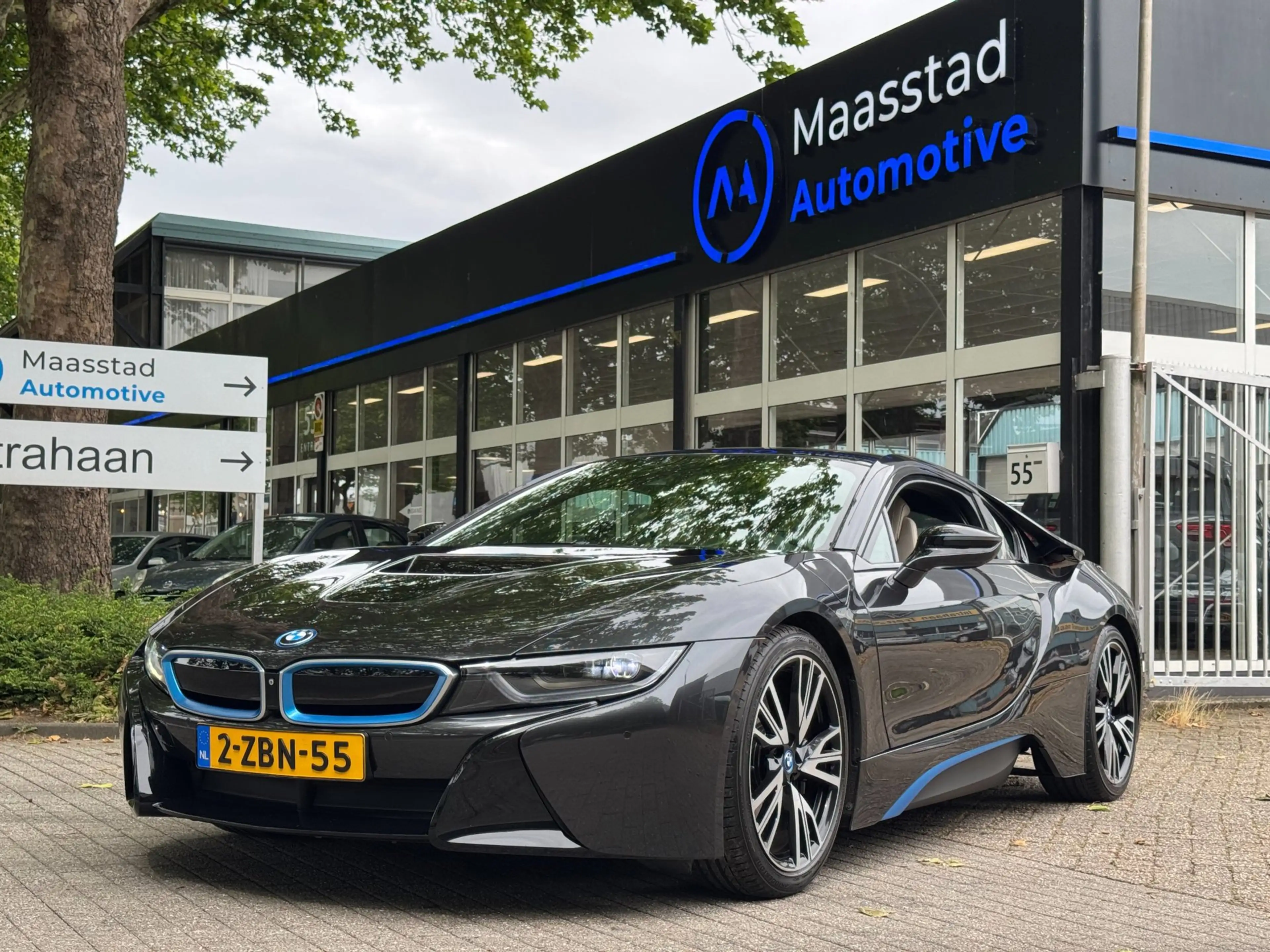 BMW i8 1.5 First Edition Plug-in Hybrid 360 cam NL auto L — photo 8
