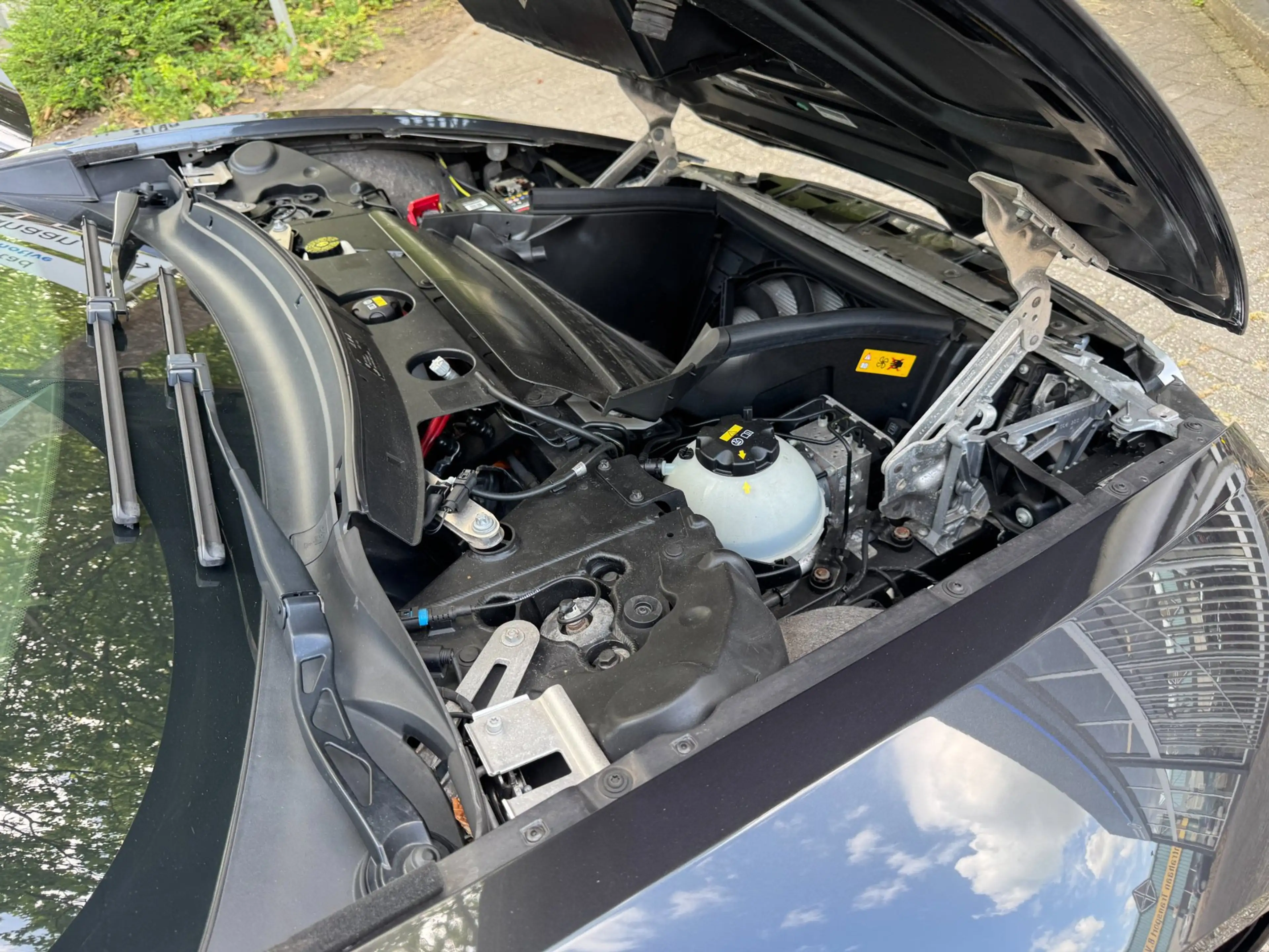 BMW i8 1.5 First Edition Plug-in Hybrid 360 cam NL auto L — photo 34