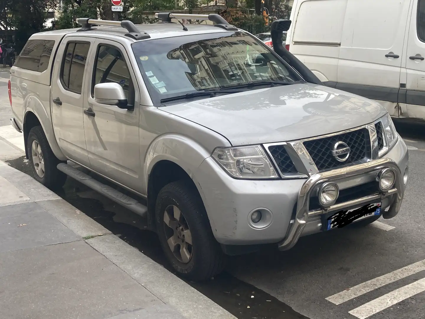 Nissan Navara Navara 2.5 dCi 190King Cab LE - 2