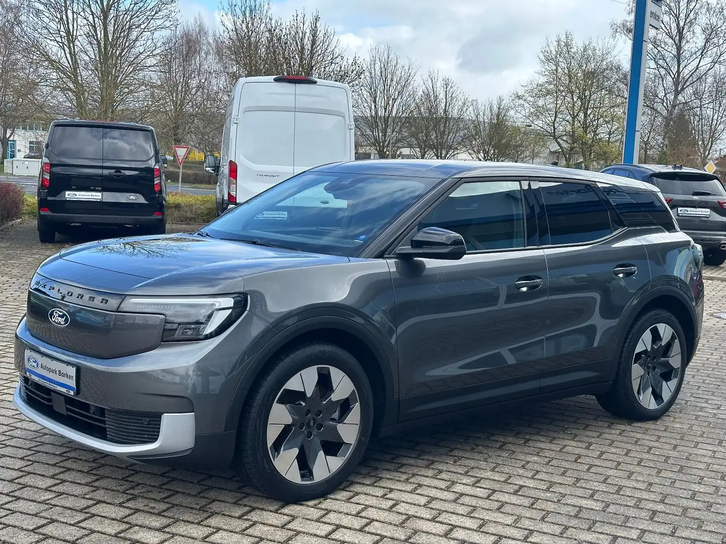 Ford Explorer Premium RWD Wärmepumpe HuD 360 Kamera Gris - 1