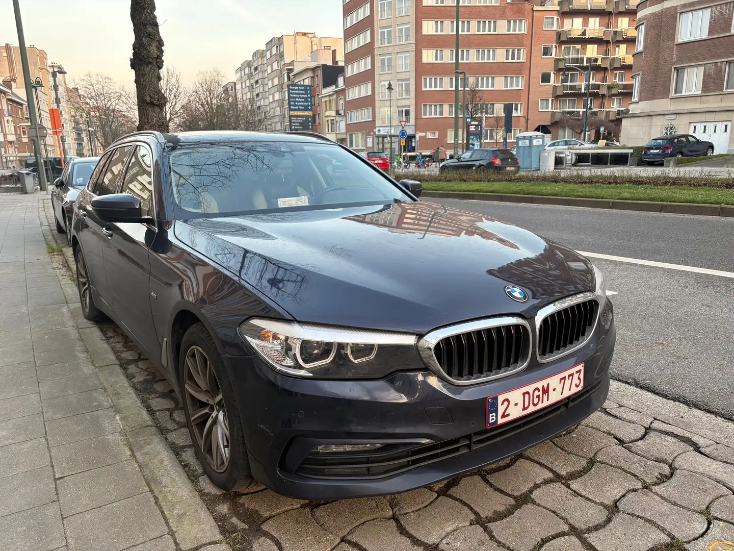 BMW 520 Touring 520 d Blauw - 2