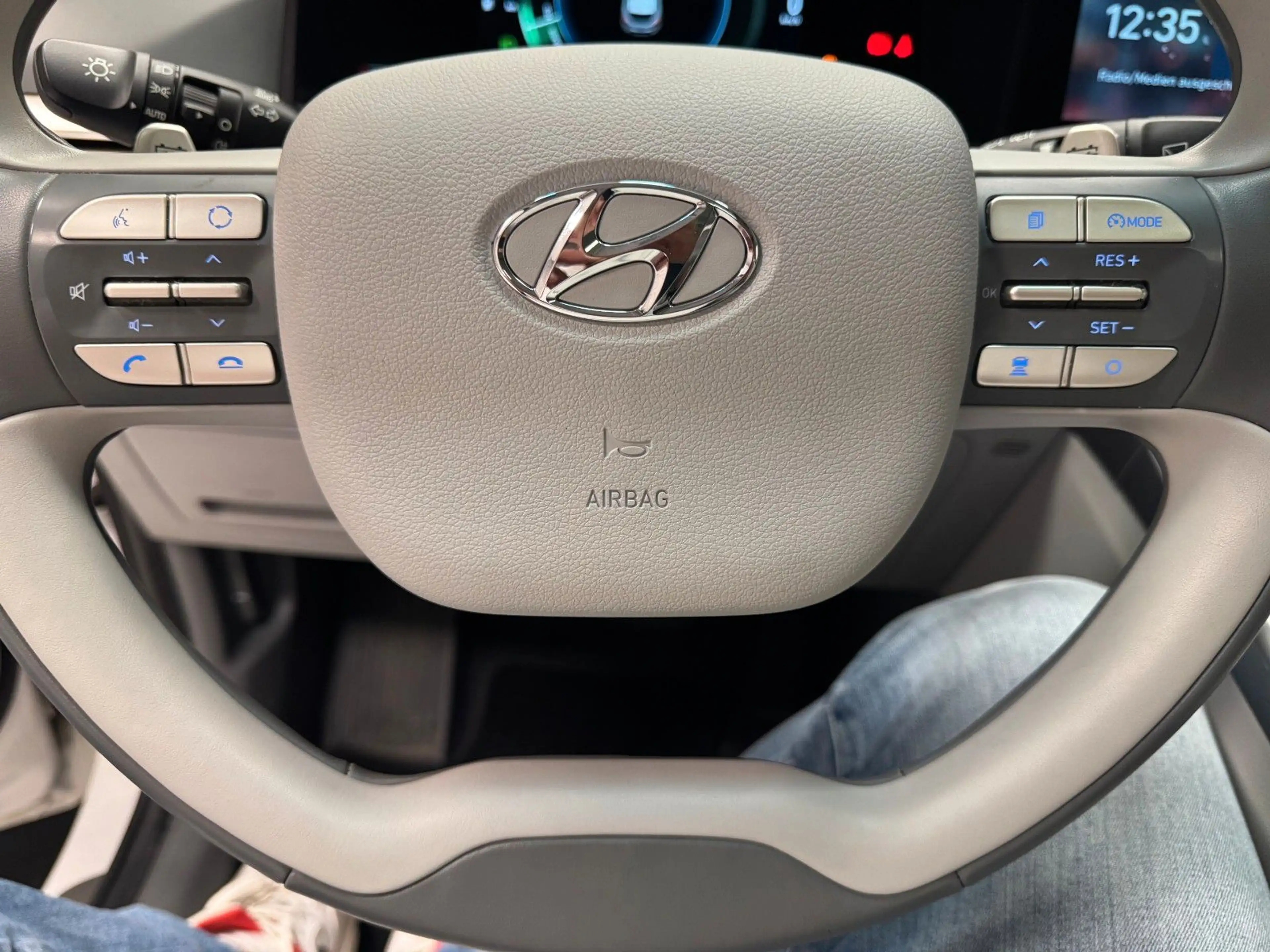 Hyundai NEXO Basis — photo 13