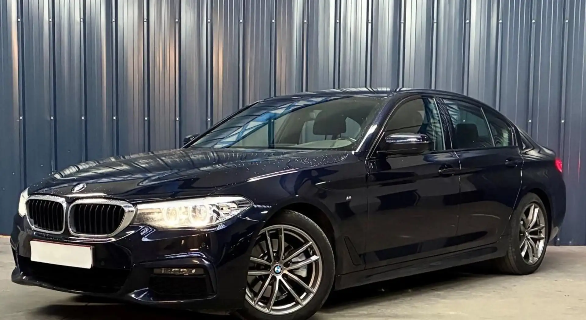 BMW 545 Serie Boite automatique Pack M sport Garantie 1 an Sièges chauffants et ventilés Grey - 1