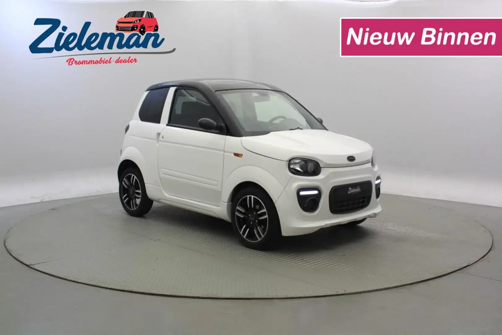 Microcar M.Go dCi Dynamic - 2023 - 8.996 km - Leer Wit - 1