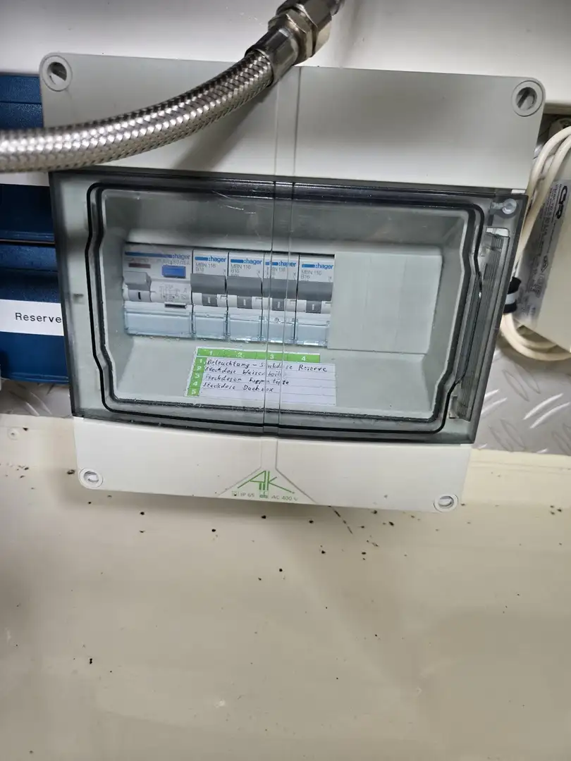 Aixam Mega Foodtruck Aixam Mega Innensteher (CTR) Beżowy - 2