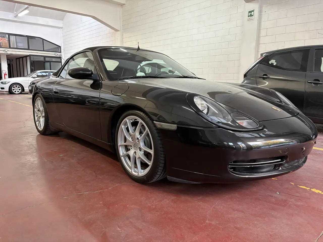 Porsche 996 911 Carrera 4 Cabrio, foto 1