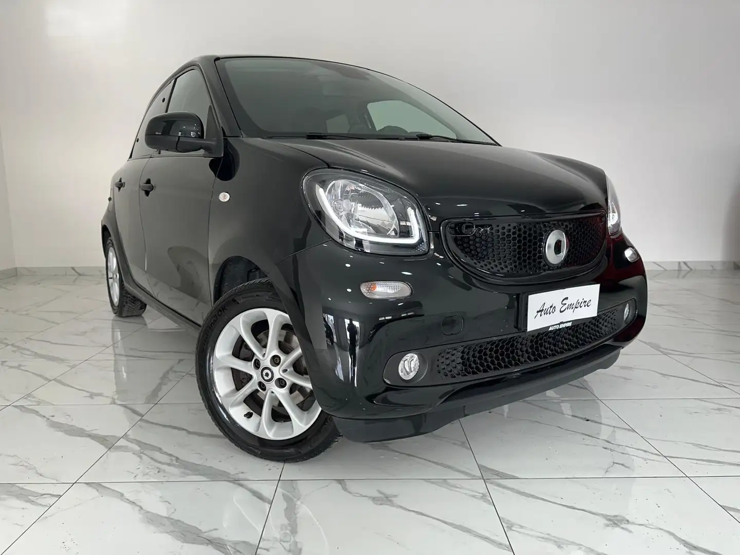 smart forFour Forfour 0.9 90 cv navi/led/camera Nero - 1
