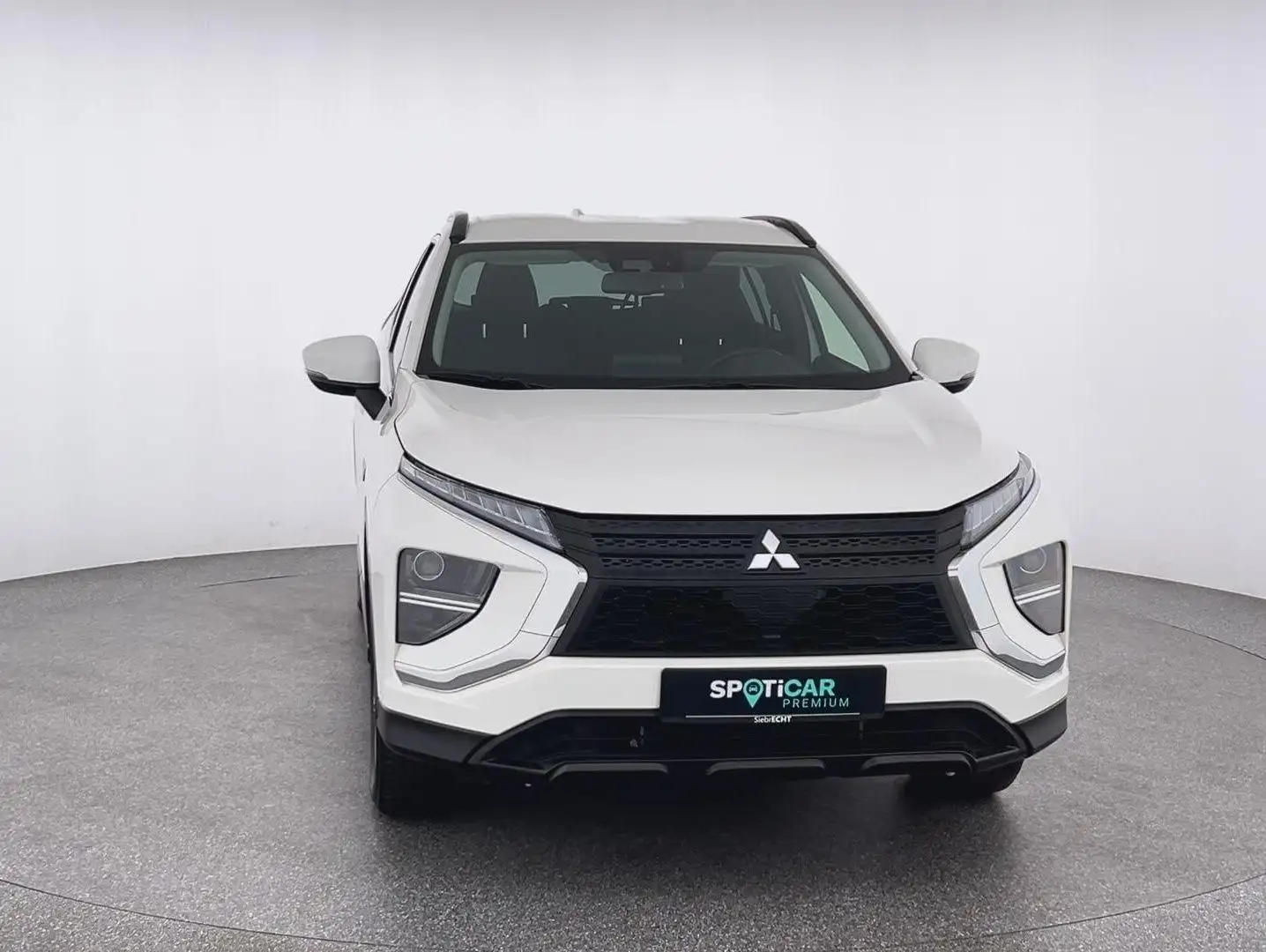 Mitsubishi Eclipse Cross Basis Hybrid 4WD*RFK*SHZ*AHK Weiß - 2