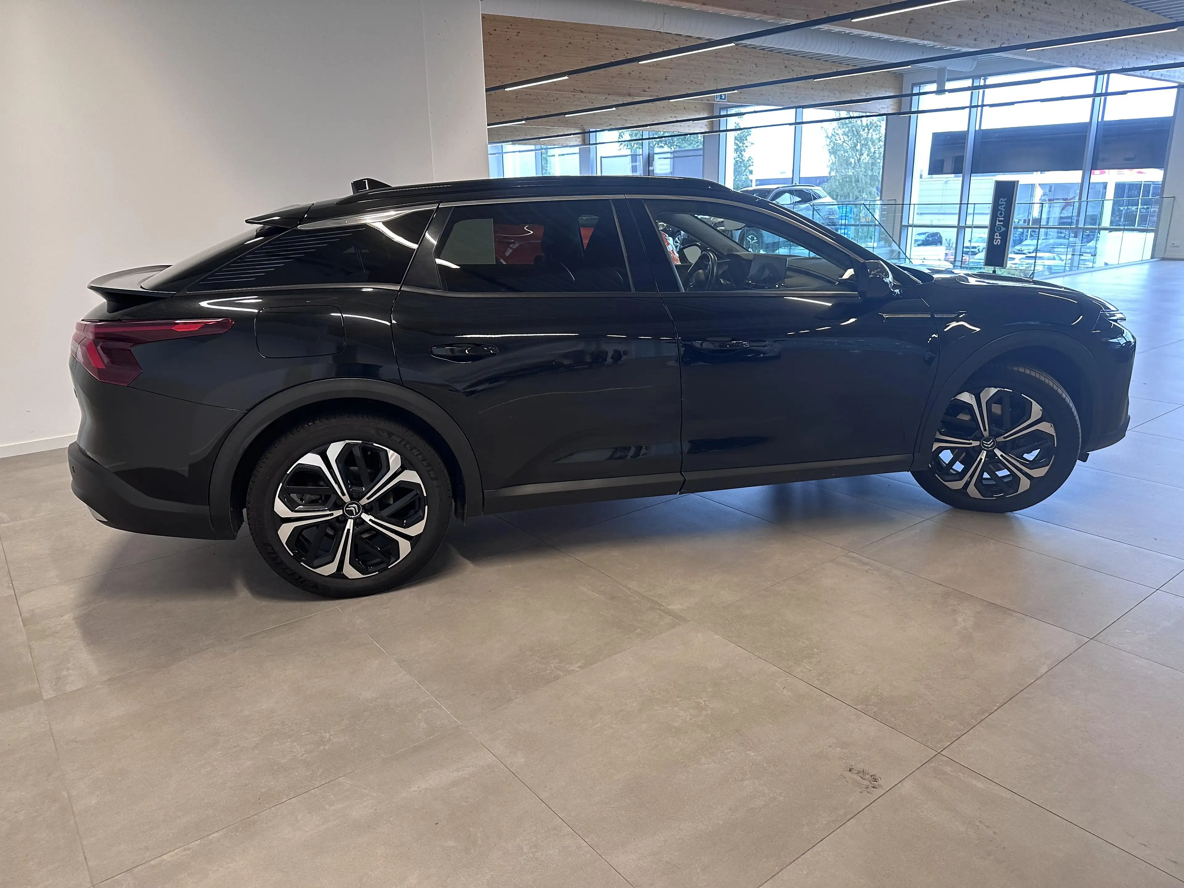 Citroen C5 X 1.6 SHINE PACK PHEV PLUG IN HYBRID 225 EAT 8 — photo 24