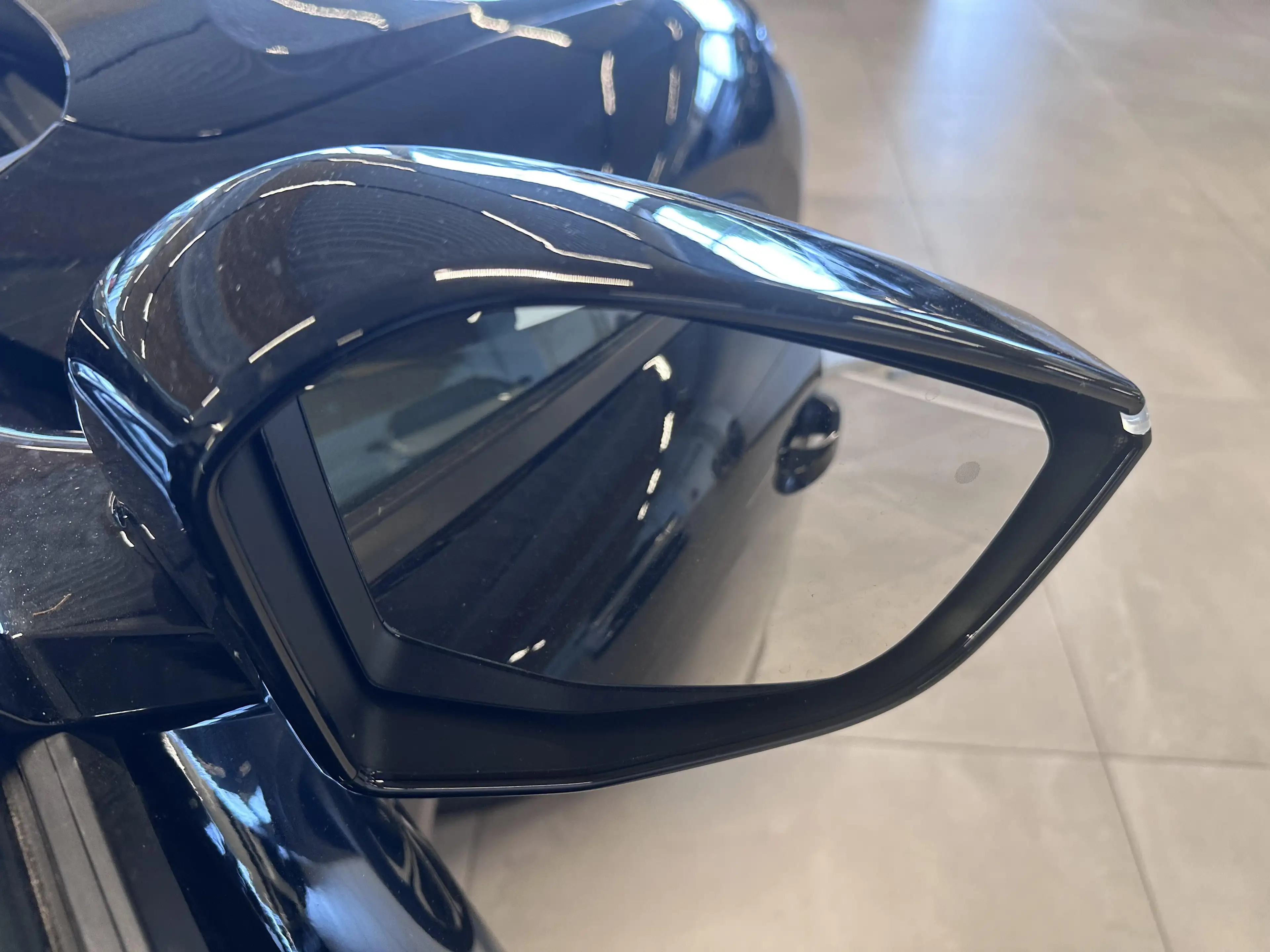 Citroen C5 X 1.6 SHINE PACK PHEV PLUG IN HYBRID 225 EAT 8 — photo 23