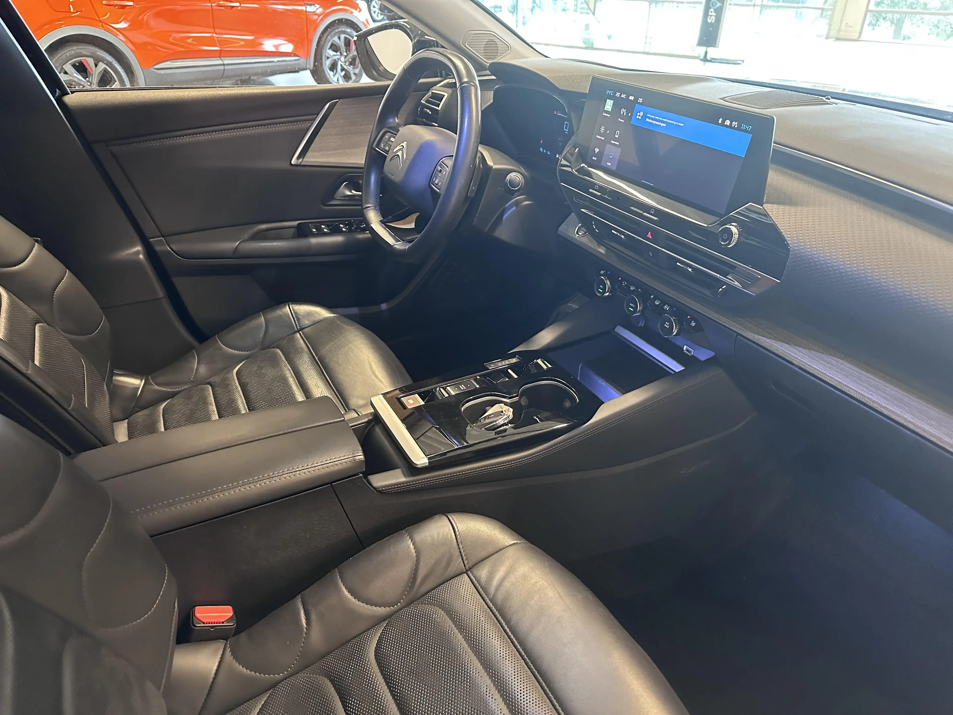 Citroen C5 X 1.6 SHINE PACK PHEV PLUG IN HYBRID 225 EAT 8 — photo 2