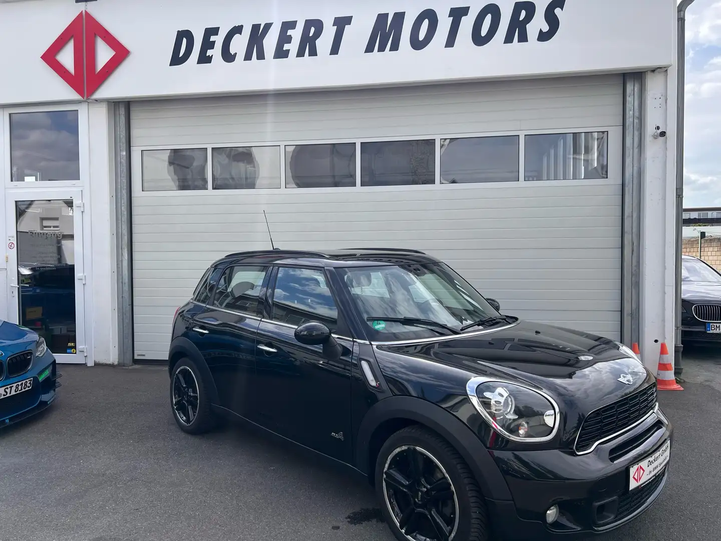 MINI Cooper S Countryman All4 Aut. Schwarz - 1