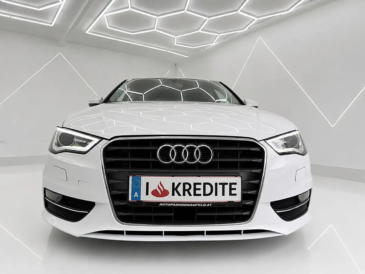 Audi A3 SB 1,2 TFSI Style -Neues Pickerl-Service Neu-Ge... Weiß - 2