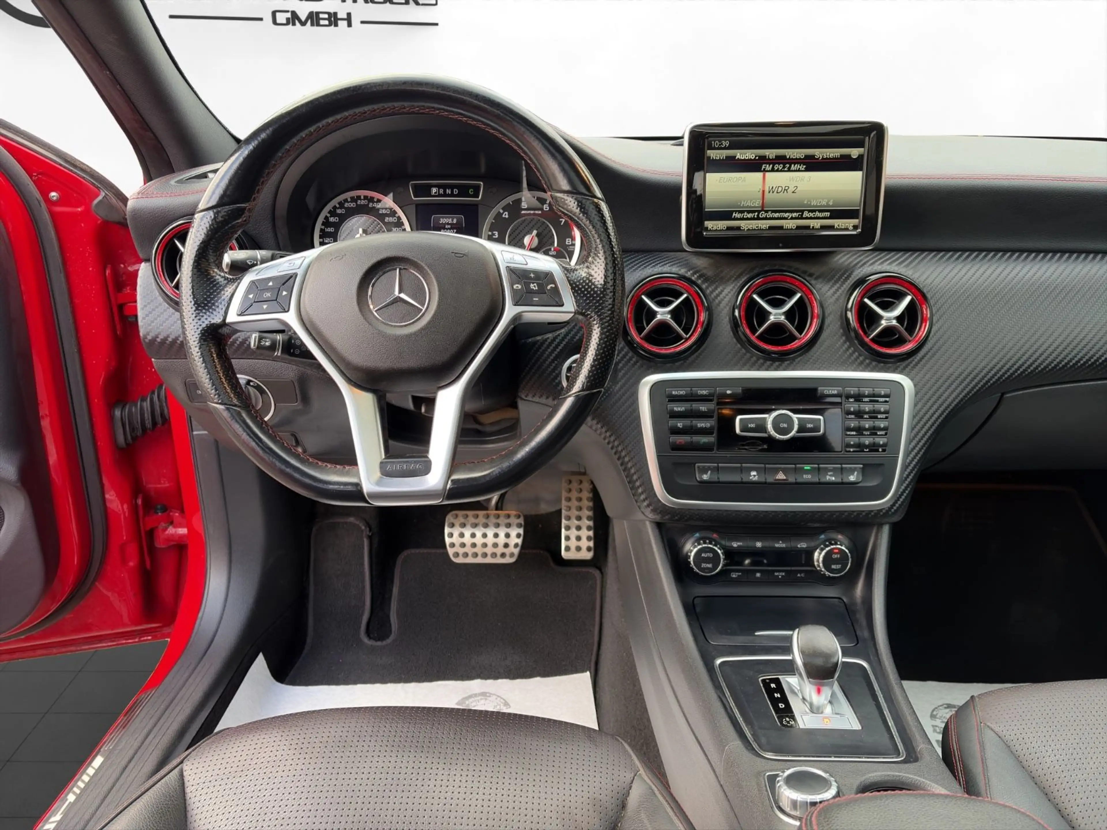 Mercedes-Benz A 45 AMG A A 45 AMG 4Matic — photo 10