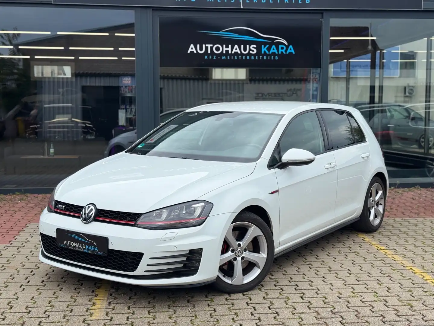 Volkswagen Golf VII Lim. GTI BMT *1.Hand*TÜV-Neu*Garantie* Weiß - 1