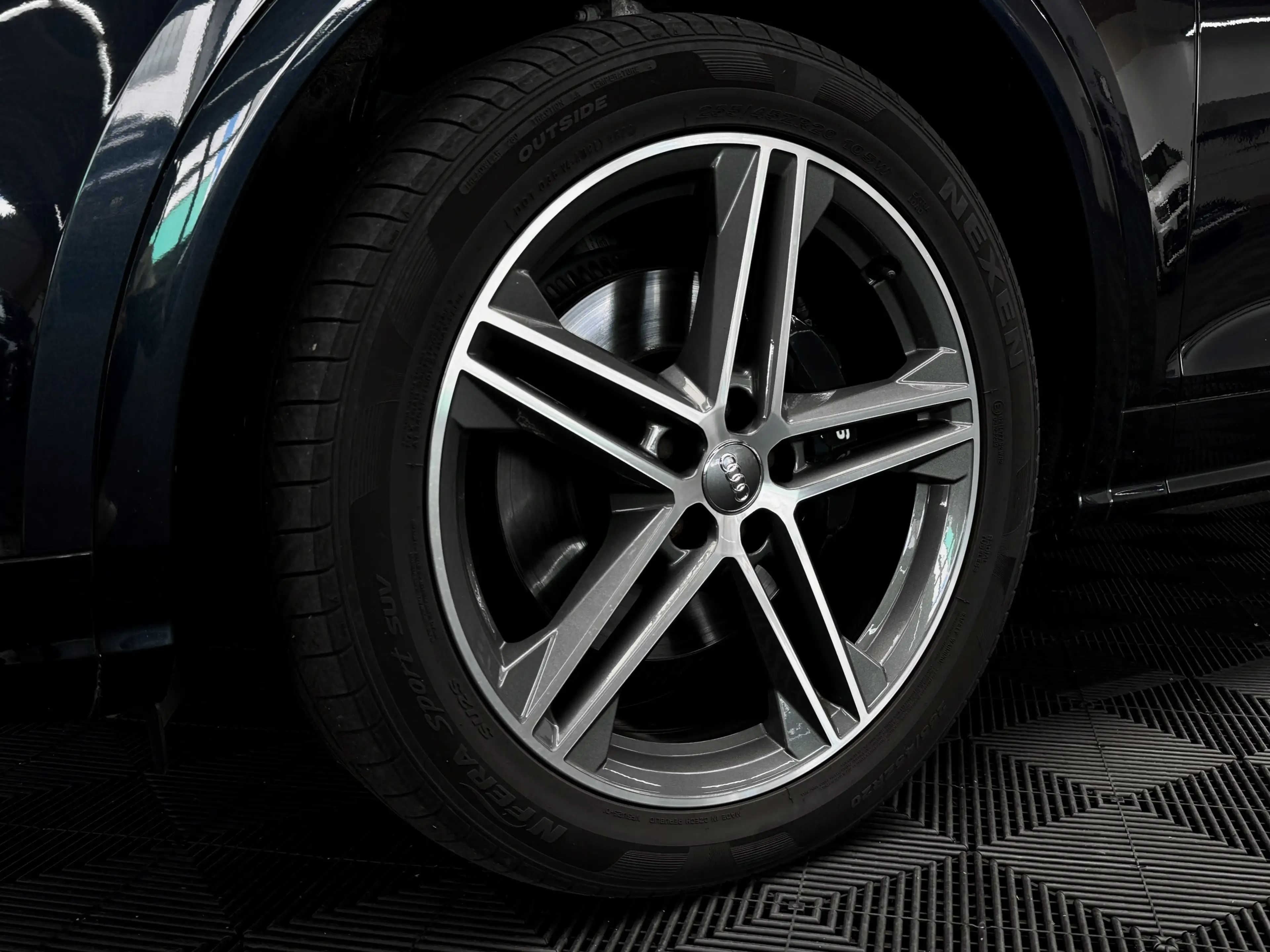 Audi SQ5 3.0 TFSI quattro *Pano*AHK*ACC*2.Hand*NO-OPF — photo 5