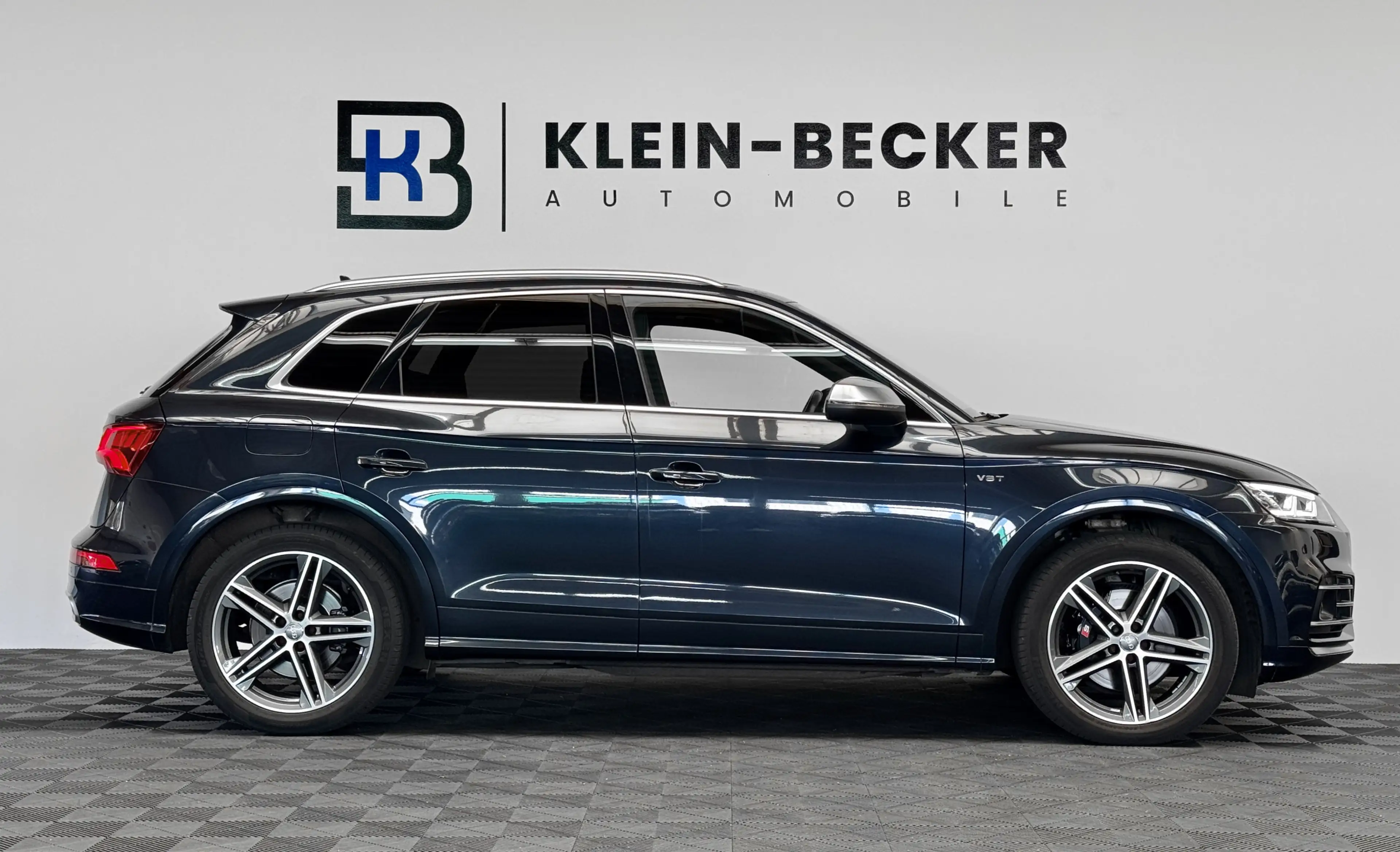 Audi SQ5 3.0 TFSI quattro *Pano*AHK*ACC*2.Hand*NO-OPF — photo 2