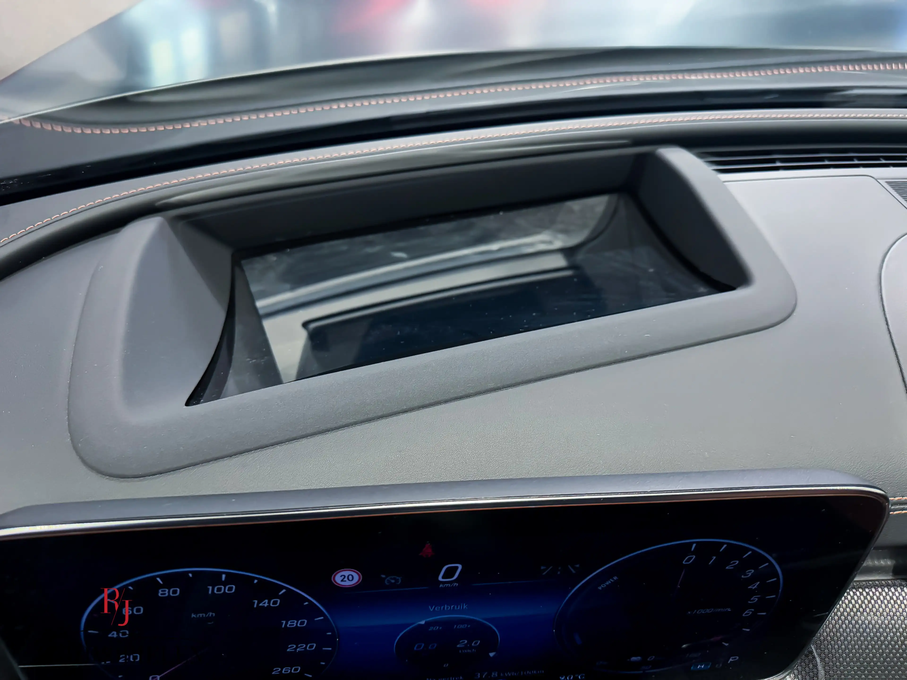 Mercedes-Benz C 300 C300 e AMG MatteGrijs|Memory|HeadUp|Sfeer|Panorama — photo 11