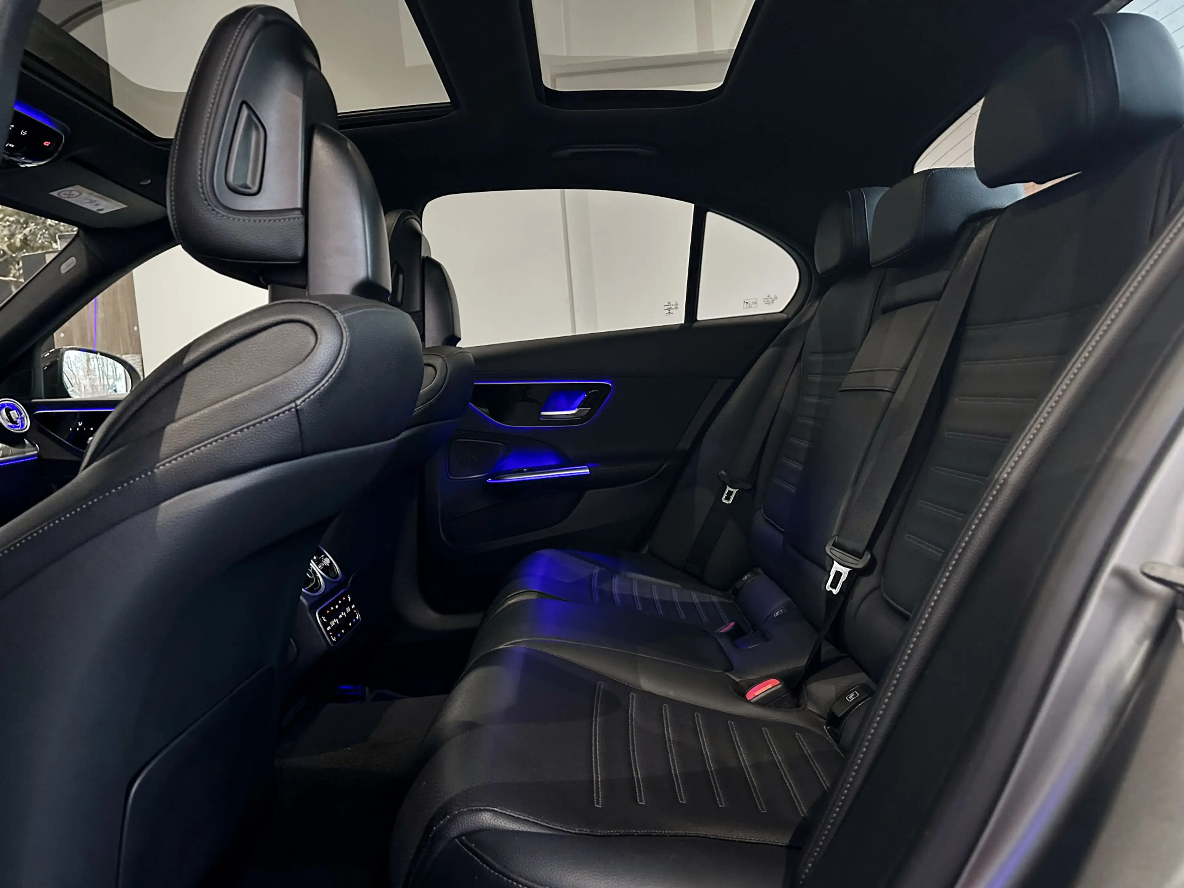 Mercedes-Benz C 300 C300 e AMG MatteGrijs|Memory|HeadUp|Sfeer|Panorama — photo 19