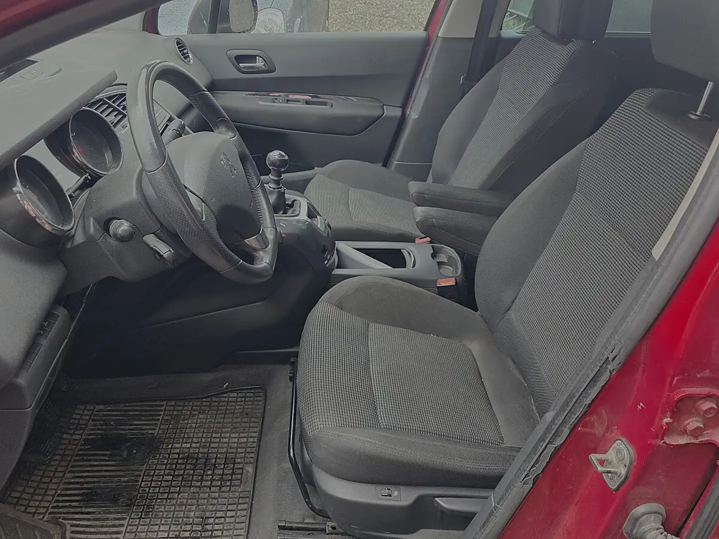 Peugeot 5008 1,6 HDI Exclusive Rot - 2