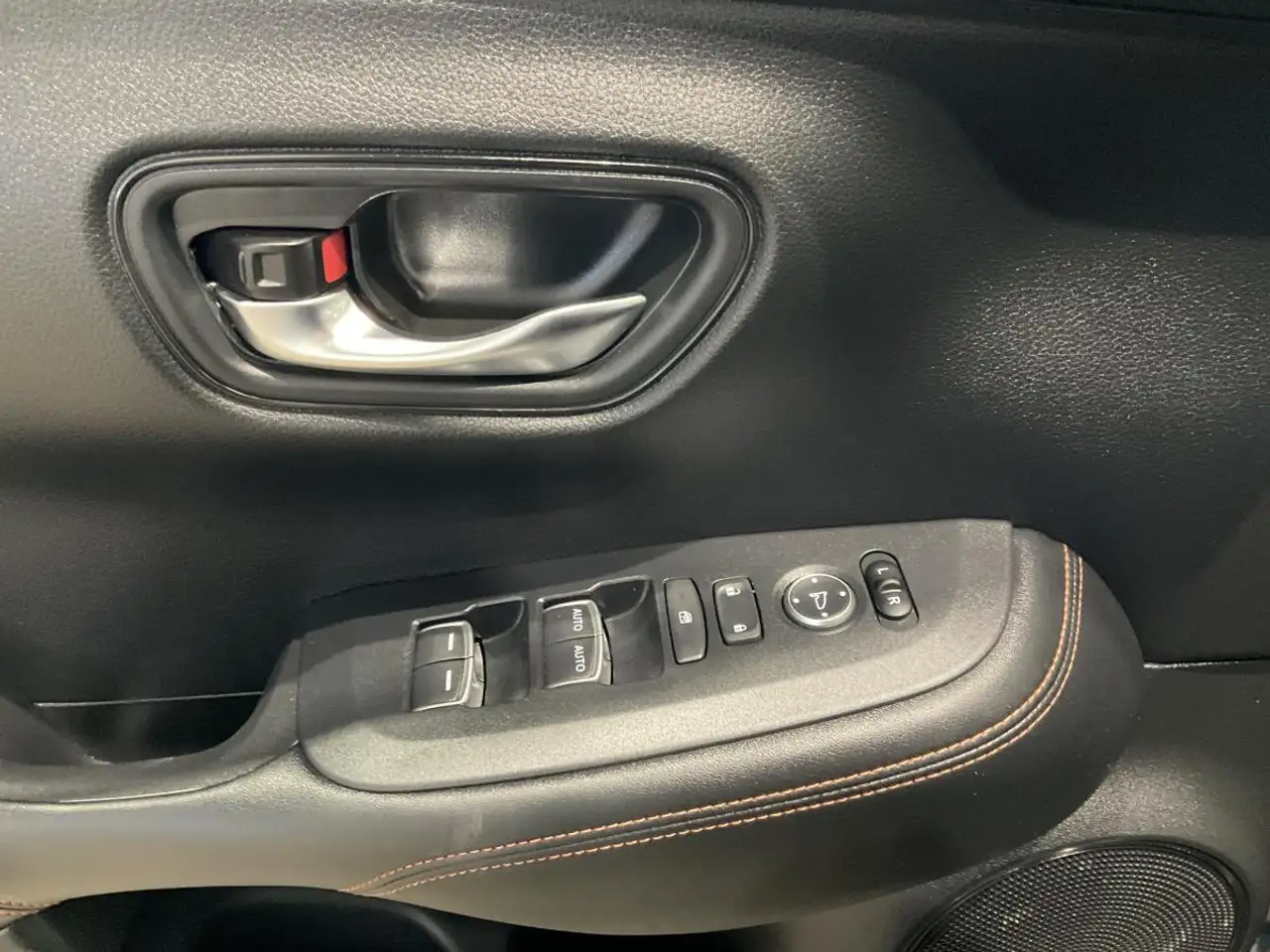 Honda HR-V снимка Honda HR-V