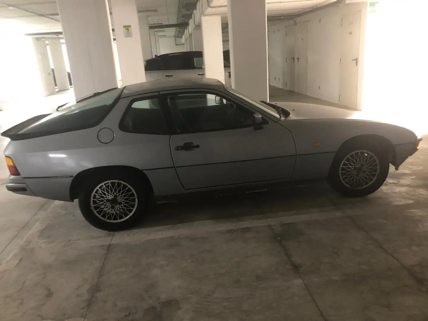 Porsche 924 924 2.0 Gri - 1