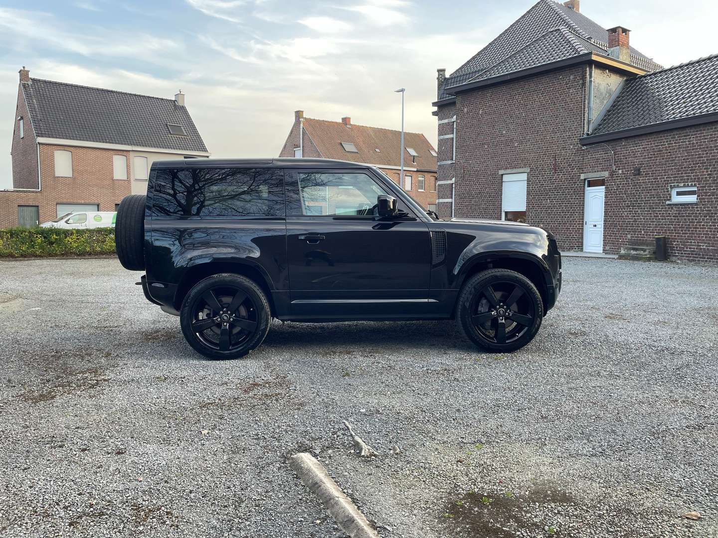 Land Rover Defender 90 X-Dynamic HSE/PDC+CAM/Pano 3.0D MHEV D300 -  - Joinsteer - #3