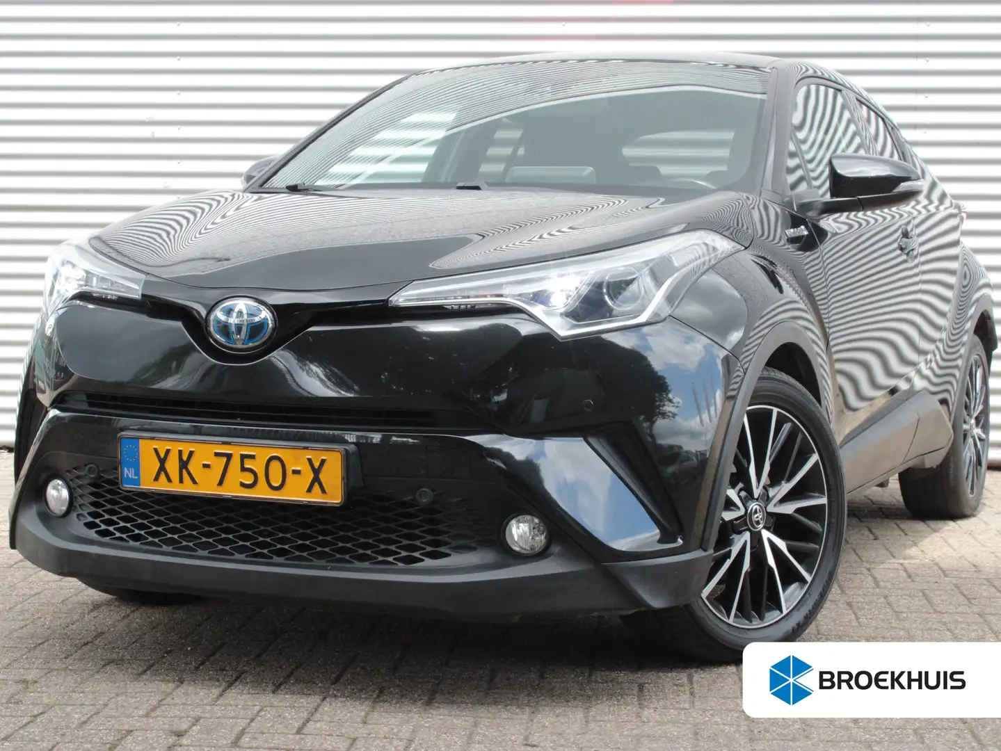 Toyota C-HR 1.8 Hybrid Energy | Achteruitrijcamera | Afneembar Zwart - 1