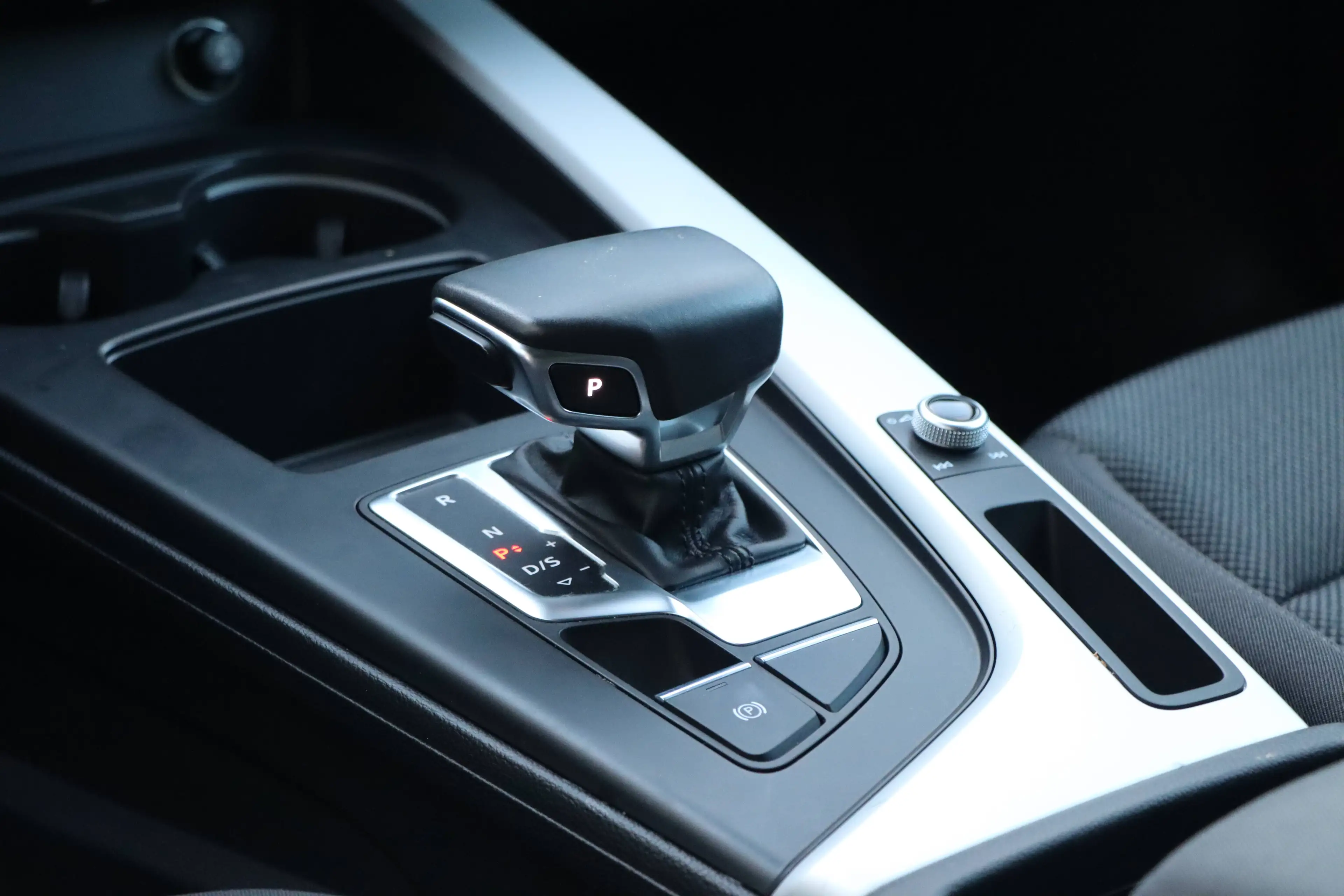 Audi A4 35 TDI Avant S-tronic | Ambiente | Spurverlassenswarnung | 1.Besitzer | — photo 12