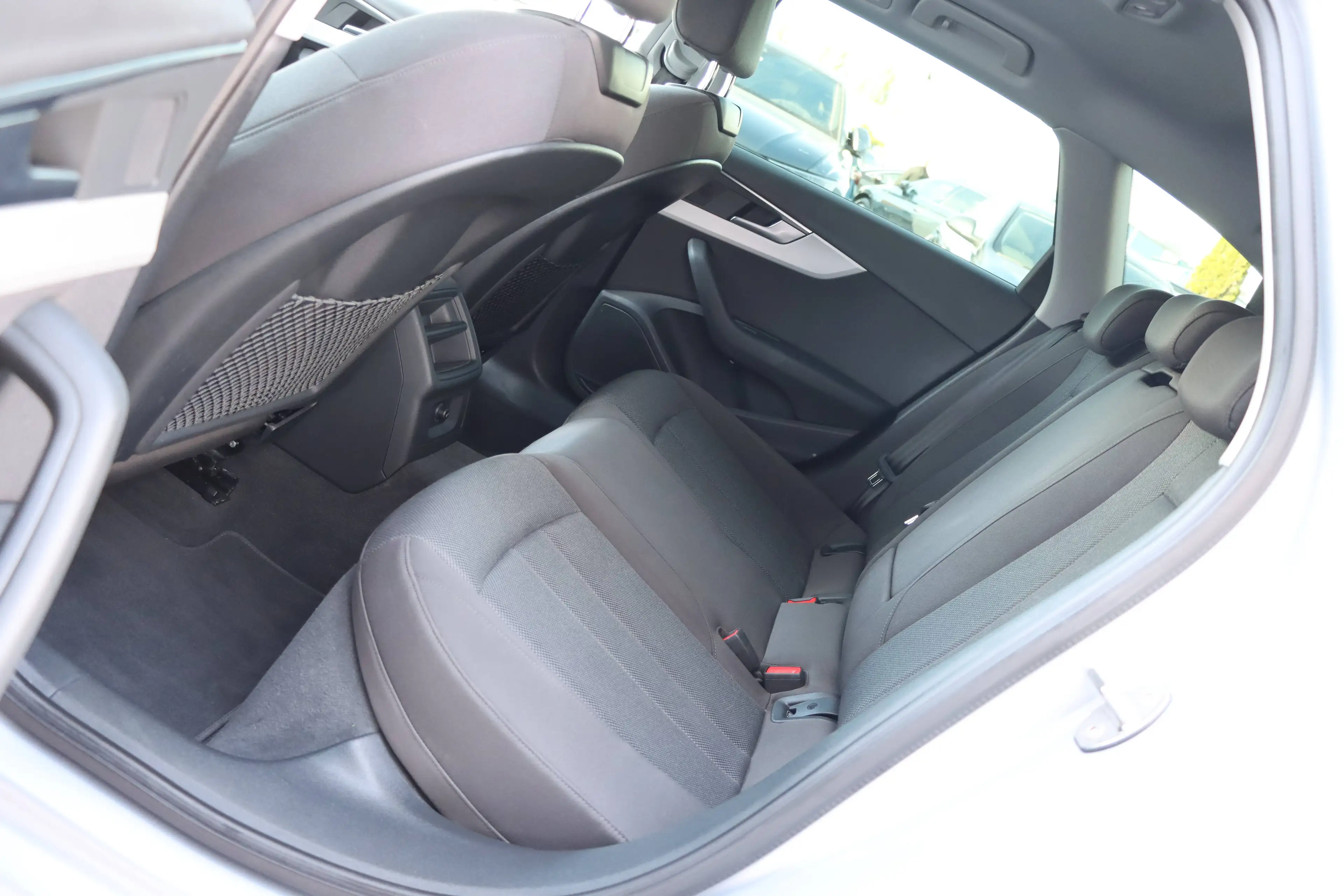 Audi A4 35 TDI Avant S-tronic | Ambiente | Spurverlassenswarnung | 1.Besitzer | — photo 11