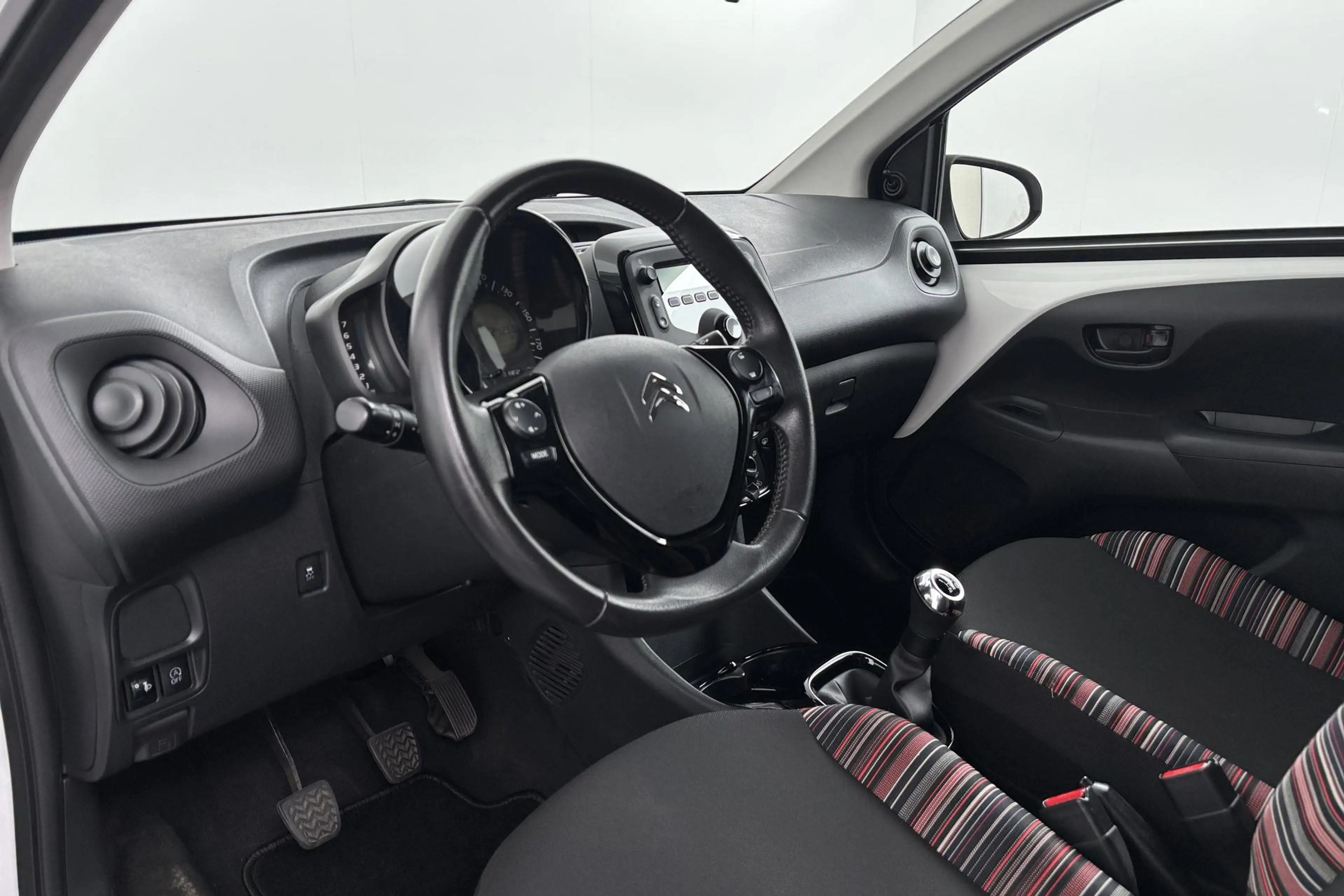 Citroen C1 1.0 VTi Feel Wendbaar stadsautootje, klaar voor ie — photo 2